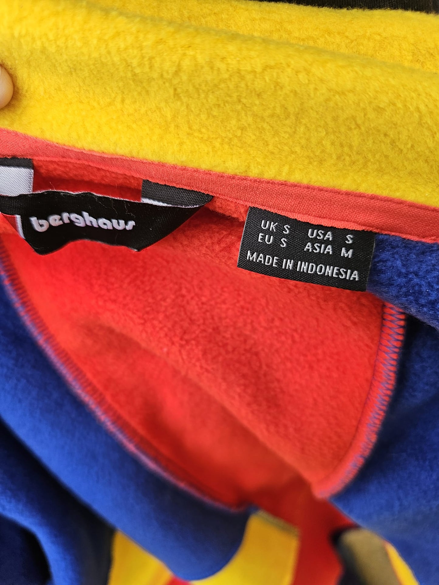 Berghaus Iconic Blue/Red/Yellow Full Zip Aztec Tramantana Fleece Jacket Unisex - S/Small