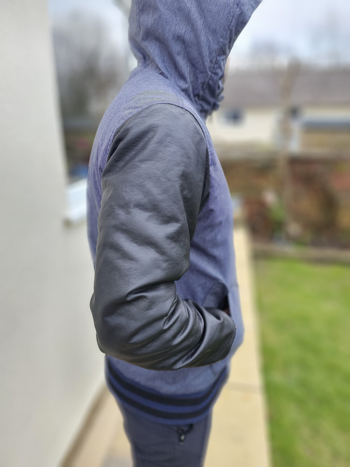 Awesome VANS Blue/Black Full Zip Hooded Coat/Jacket - M/Medium