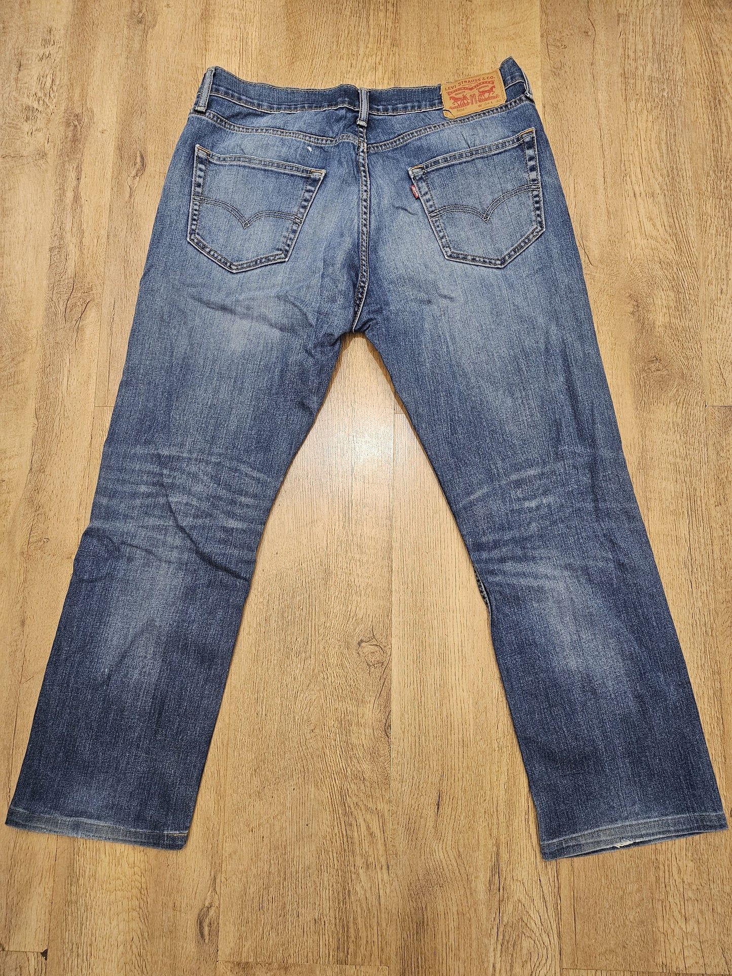 Levi's Blue Ripped Jeans 504 Straight Fit - W35/28L