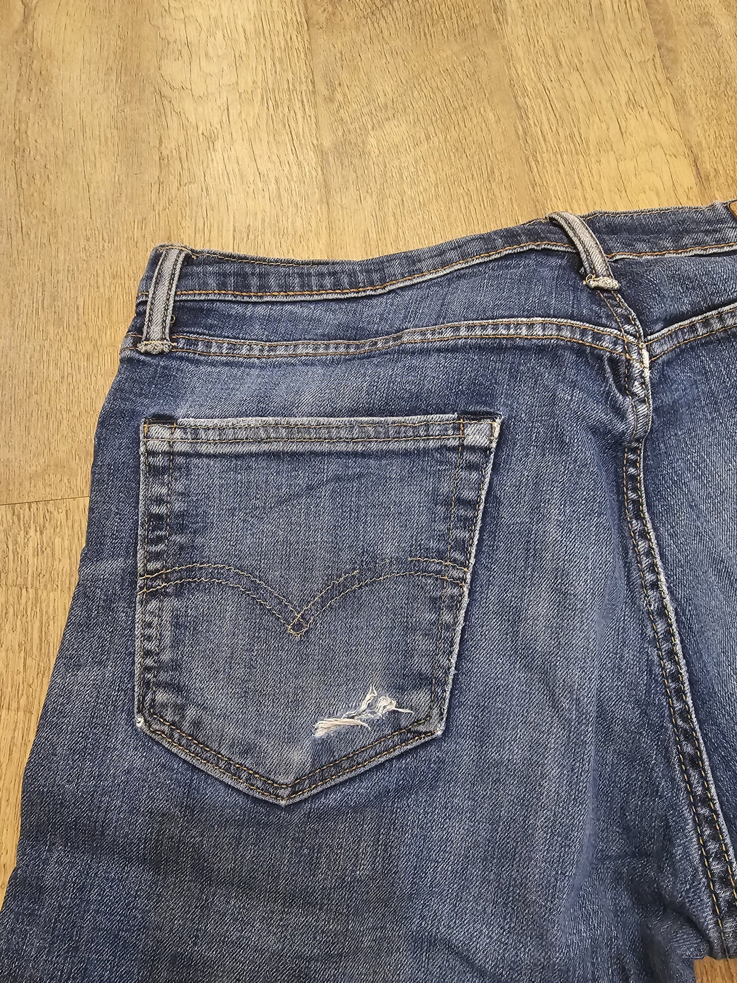 Levi's Blue Jeans 504 Straight Fit - W33/30L