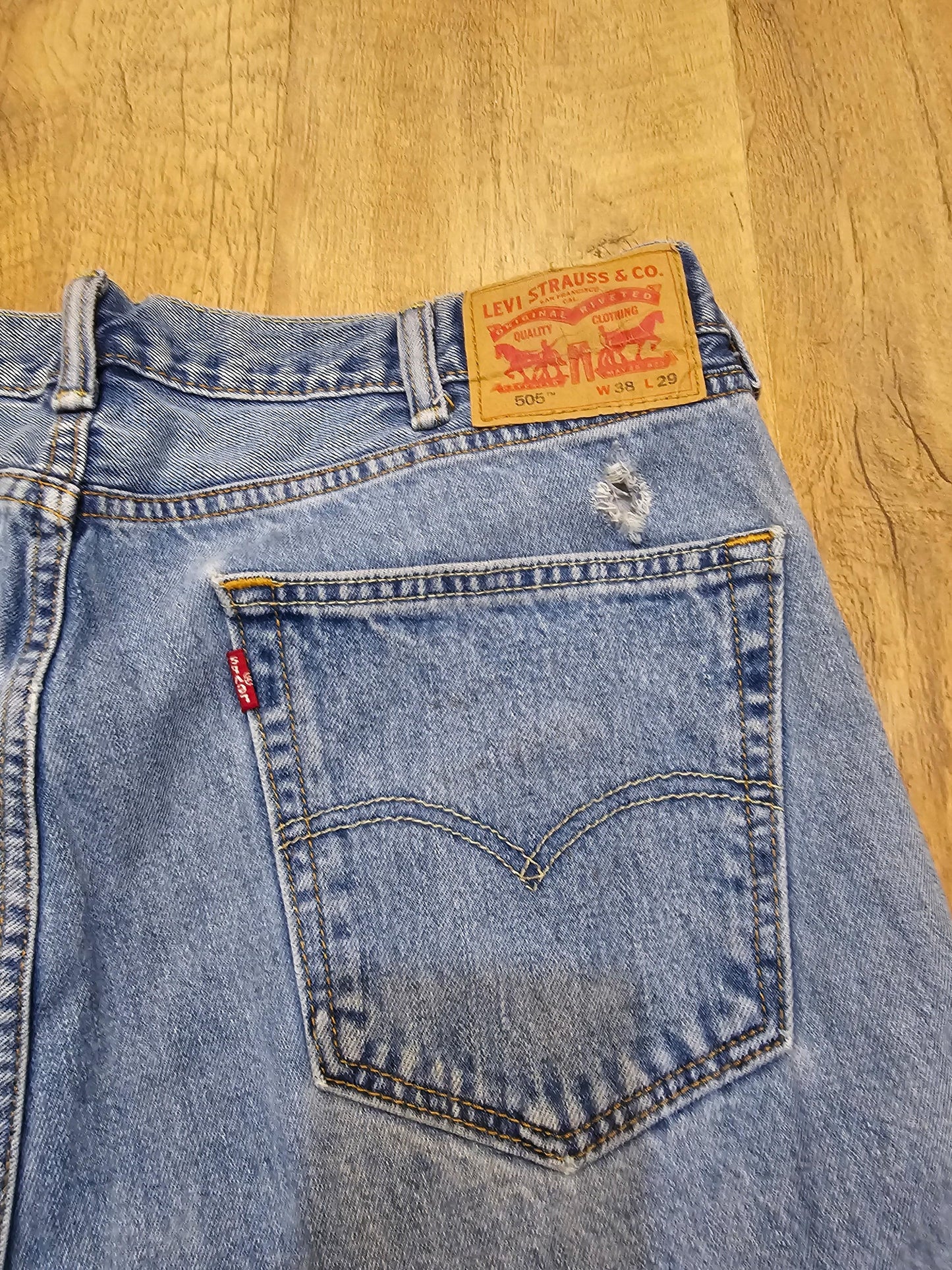 Levi's Blue Jeans 505 Regular Fit - W36/28L