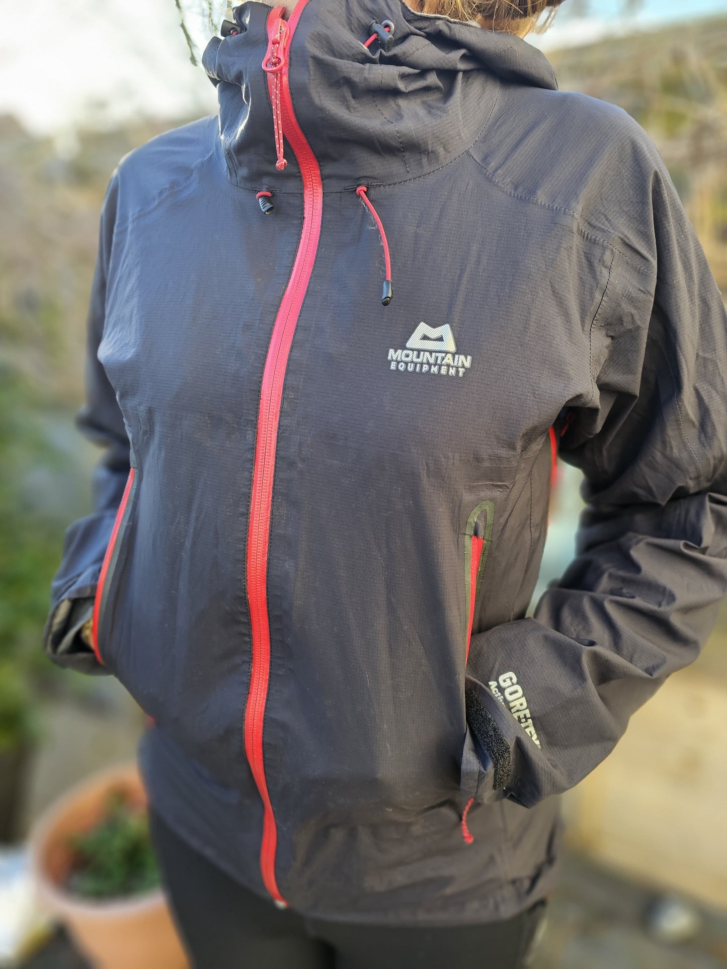 Mountain Equipment Hard Shell Gore-Tex Jacket Full Zip Peaked Jacket - Small/10