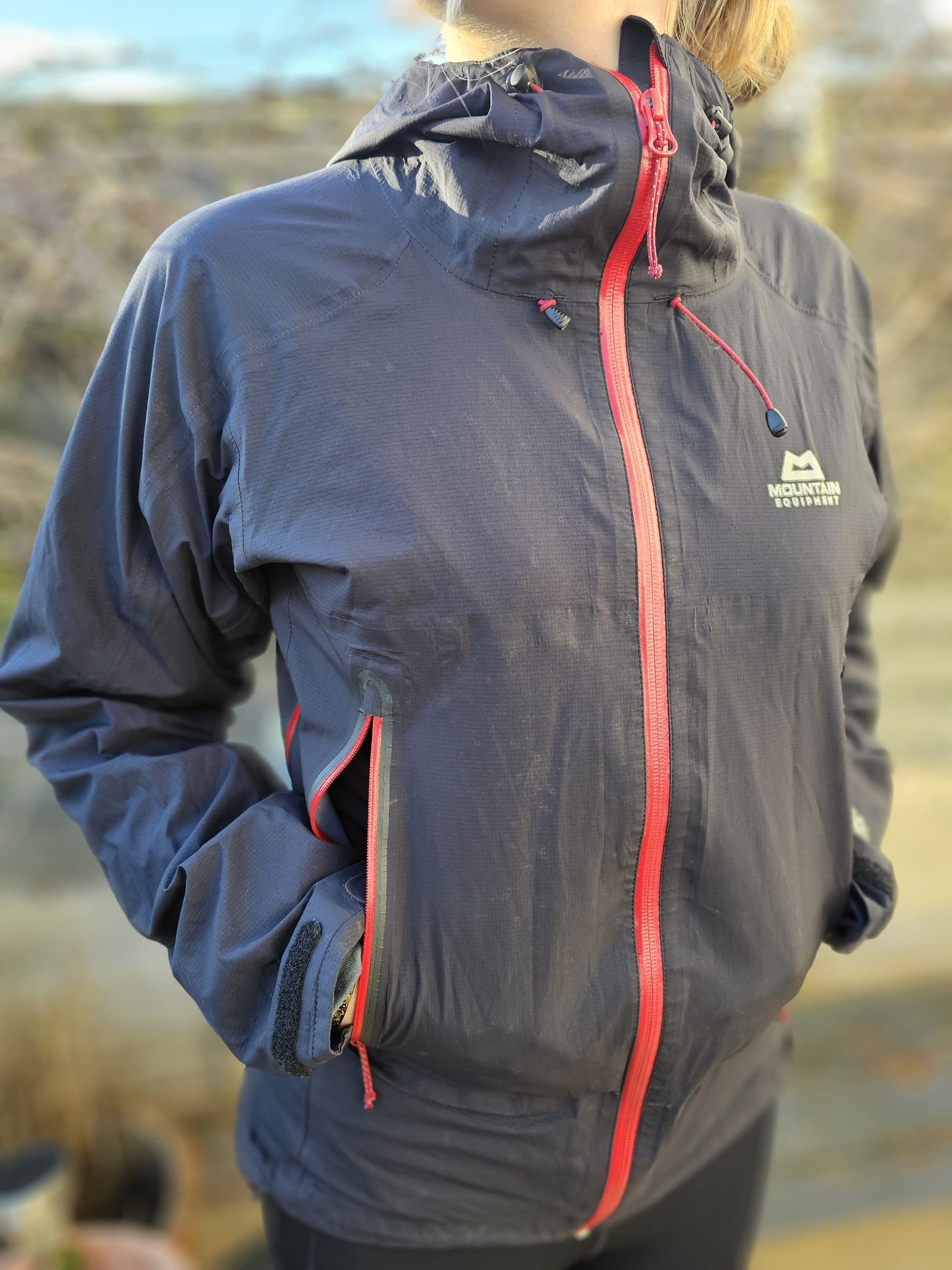 Mountain Equipment Hard Shell Gore-Tex Jacket Full Zip Peaked Jacket - Small/10