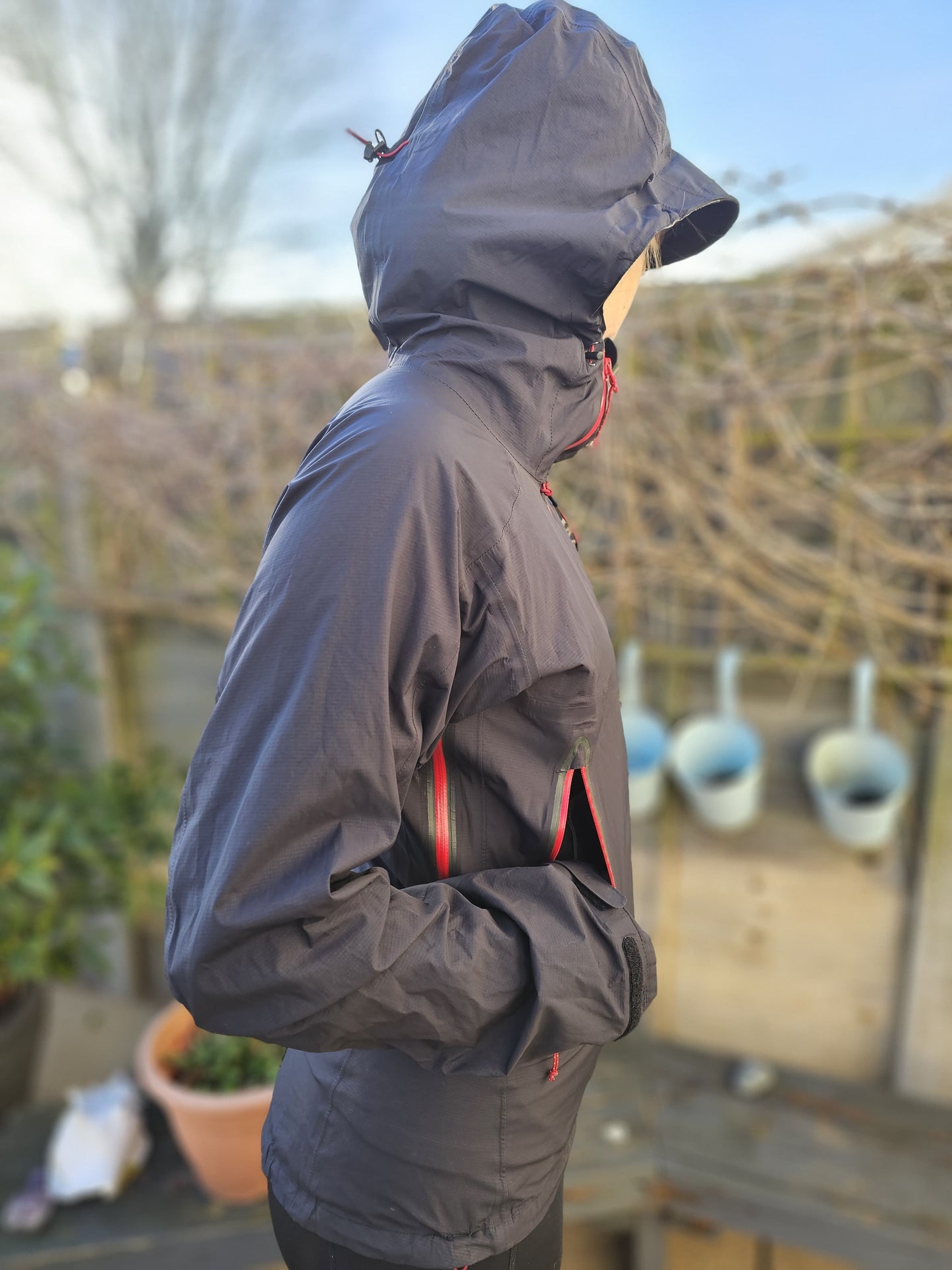 Mountain Equipment Hard Shell Gore-Tex Jacket Full Zip Peaked Jacket - Small/10