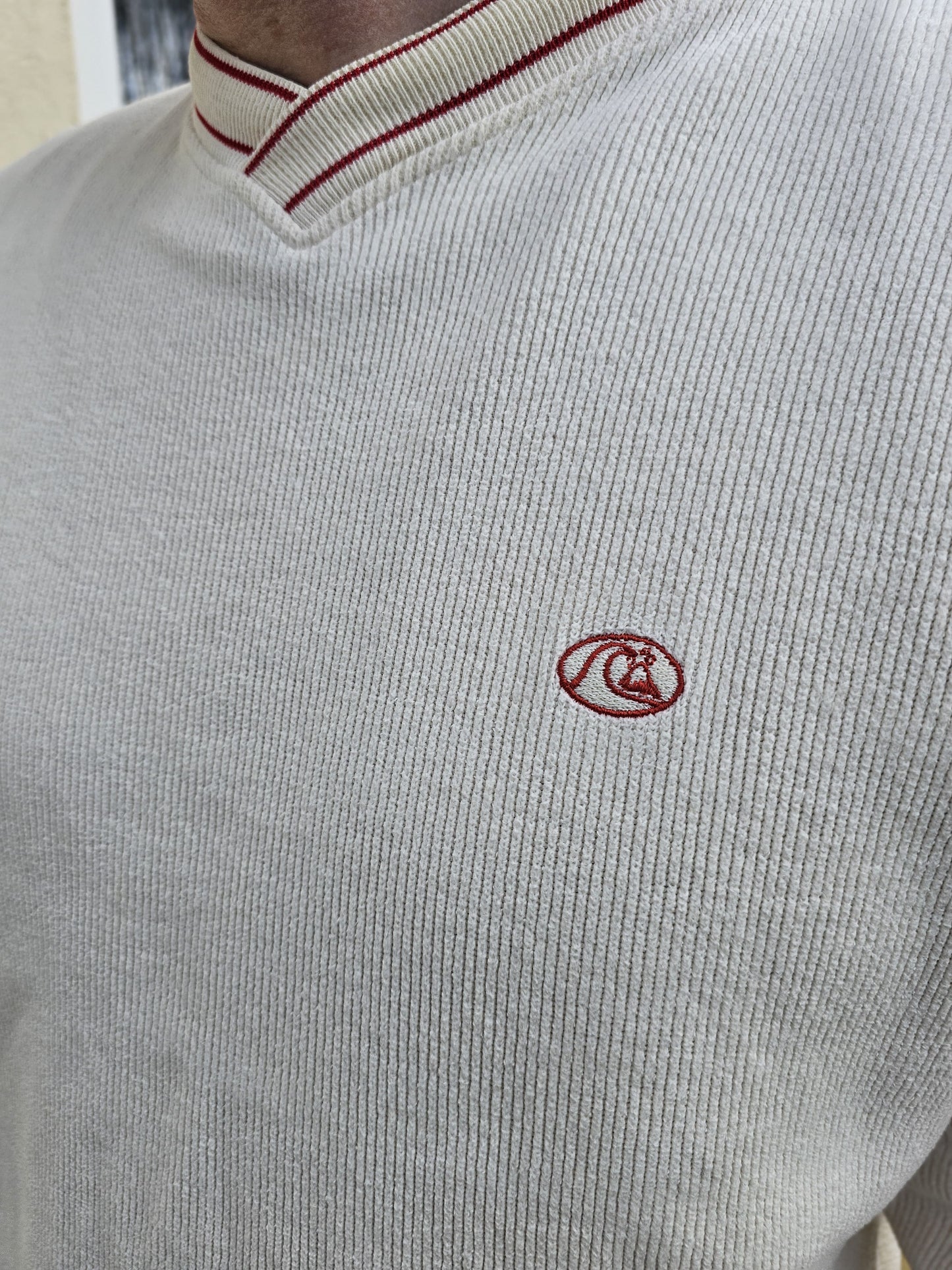 Vintage Quiksilver 90s Pullover V-Neck Jumper Sweater Sweatshirt - M/Medium L/Large