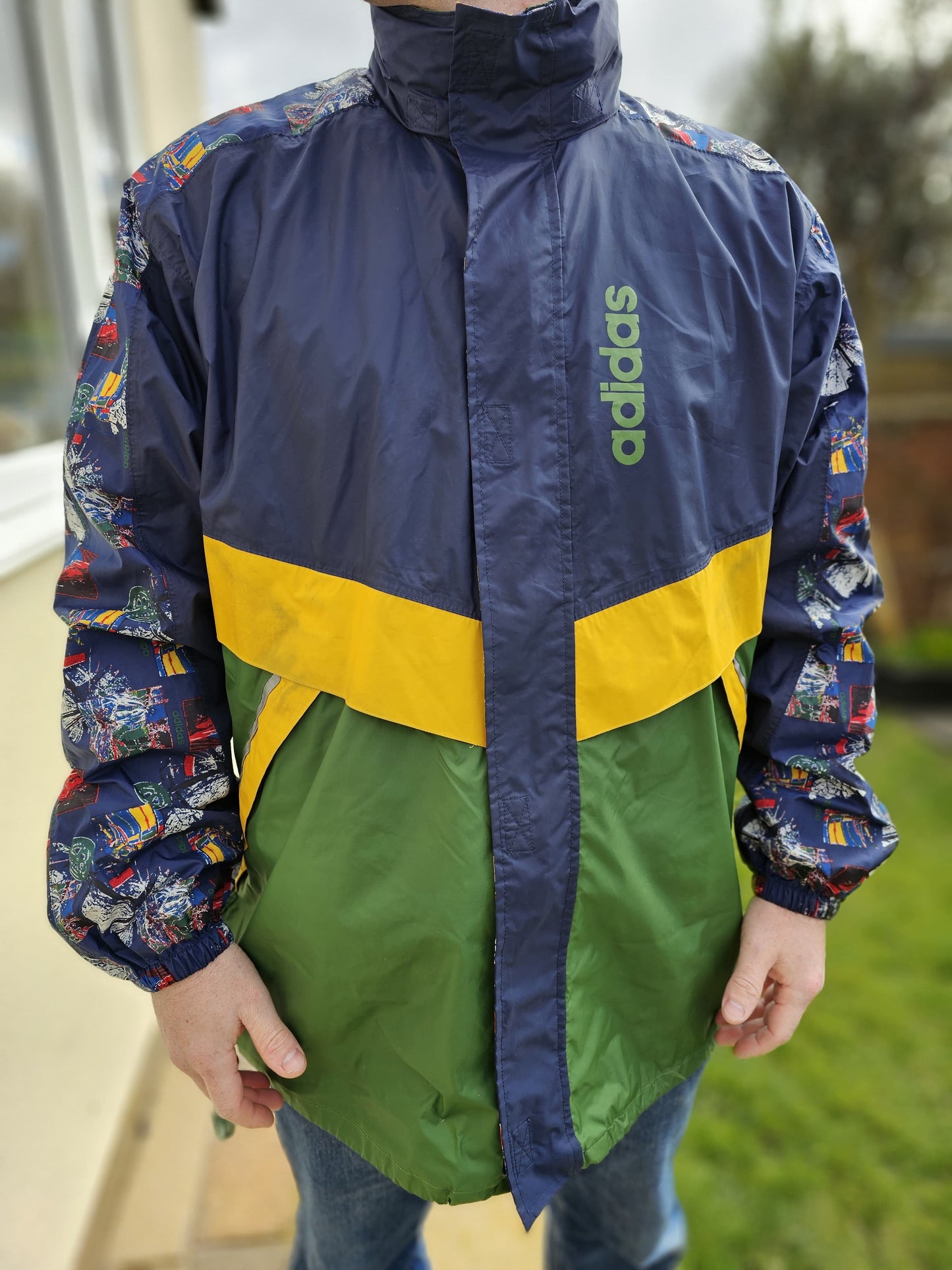 Vintage Adidas Windbreaker Jacket Packable Bum Bag 90s 46/48 XL**