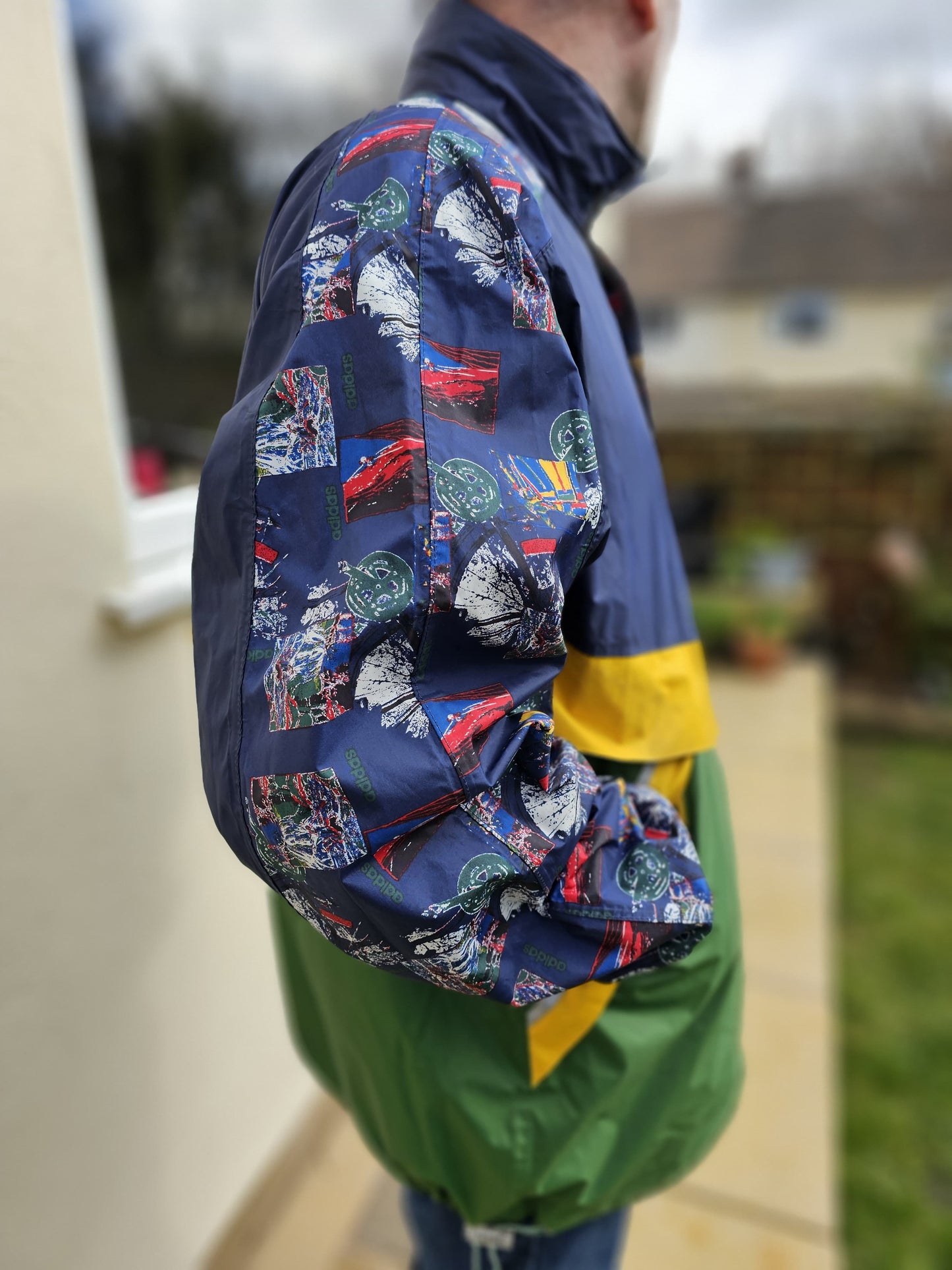 Vintage Adidas Windbreaker Jacket Packable Bum Bag 90s 46/48 XL**