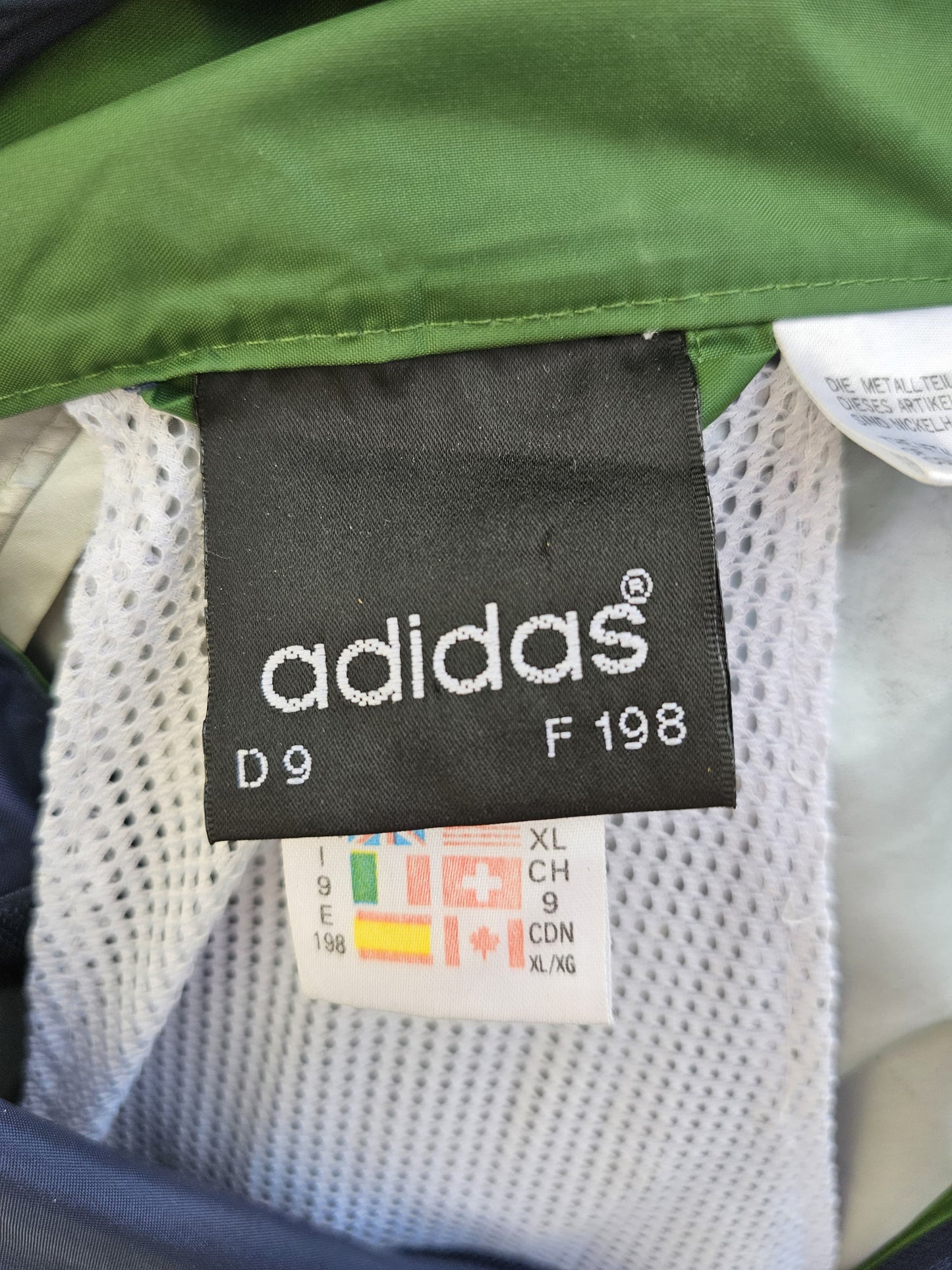 Vintage Adidas Windbreaker Jacket Packable Bum Bag 90s 46/48 XL**