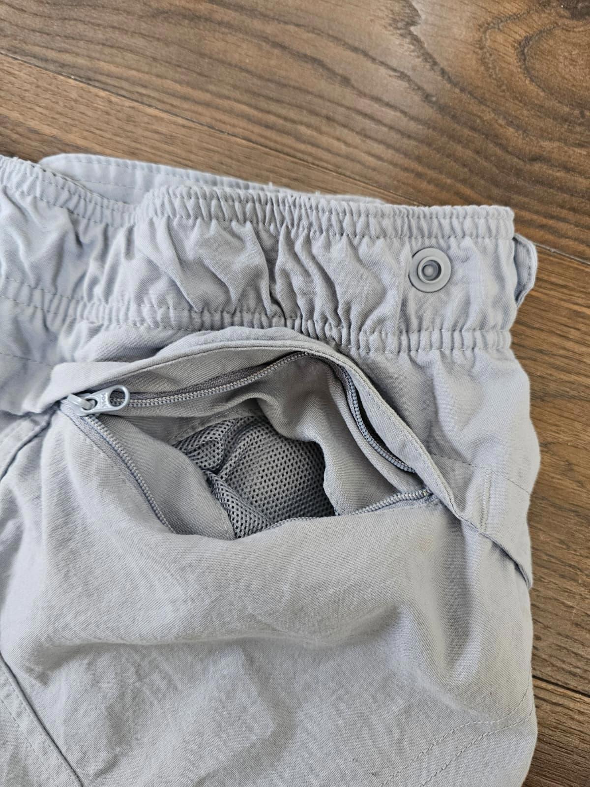 Nike Air Mens Vintage Y2K Silver Tag Long Cargo Style Shorts - XL/Extra Large