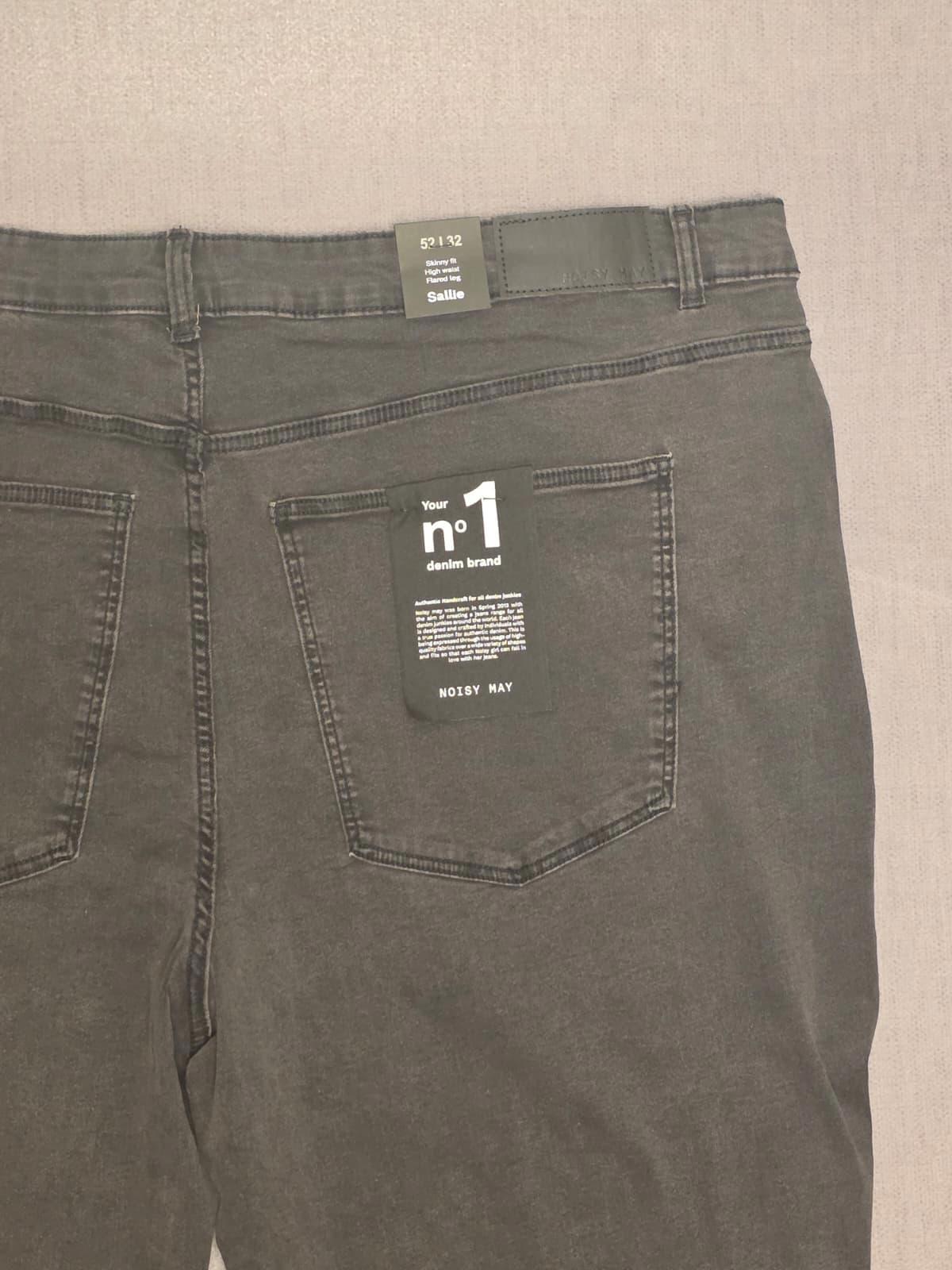 Noisy May Womens Sallie Skinny Fit High Waist Flared Denim Black Jeans W32/L31