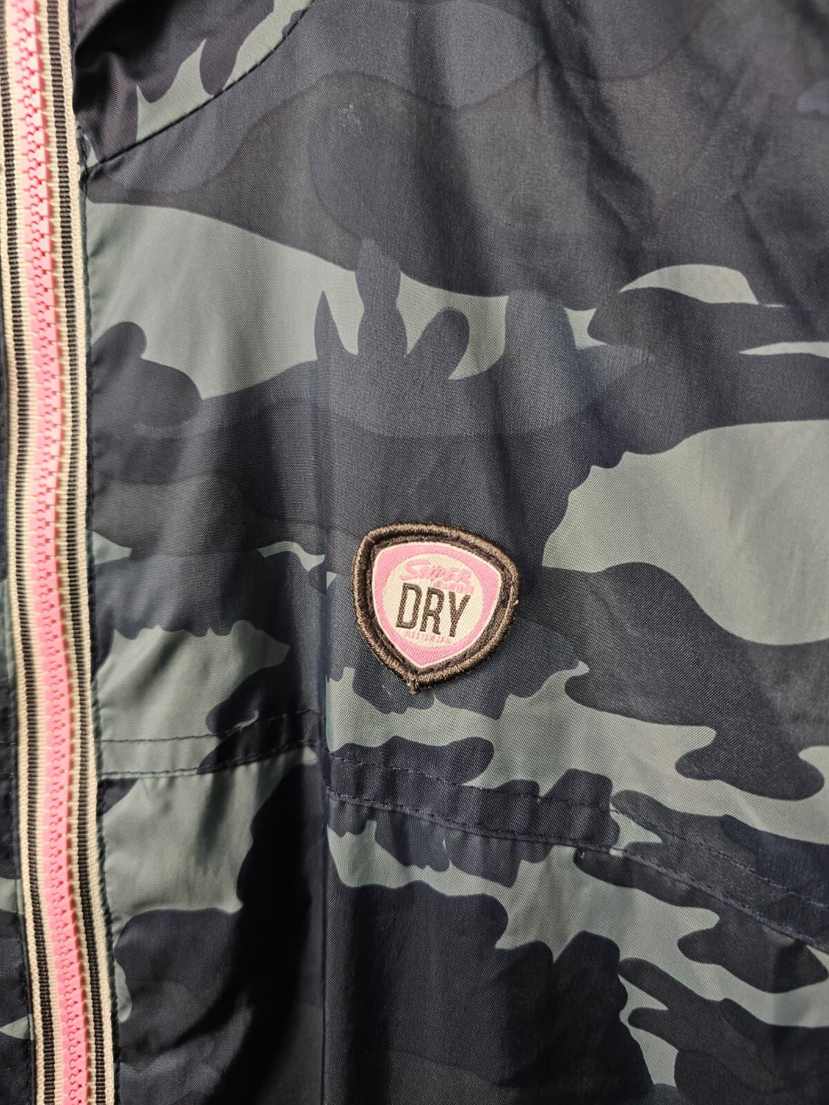 Superdry Women's Sport Lightweight Camouflage Windbreaker Rain Jacket - M/Medium