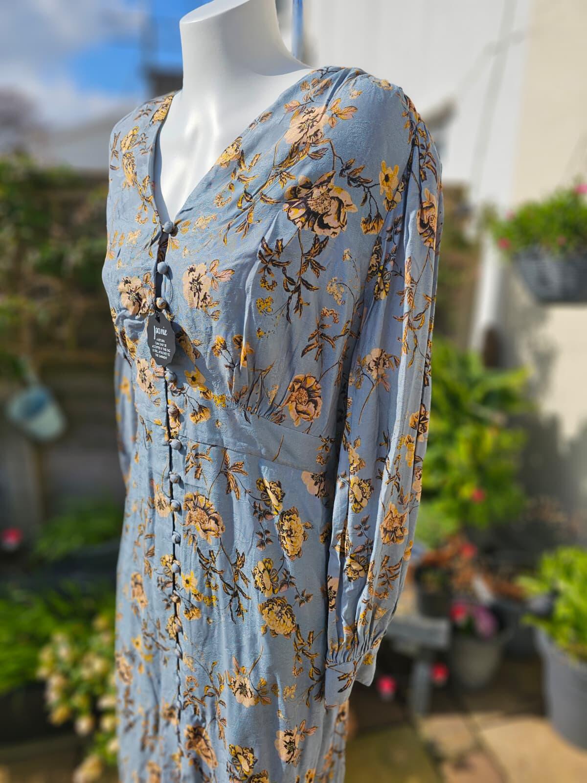 Christina Hendricks X Joanie Lily Of The Valley Flowers Print Midi Dress 18