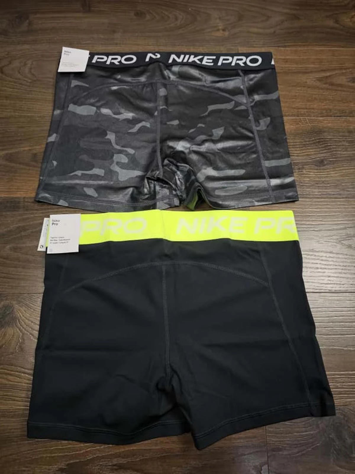 Nike Pro Training Dri-Fit Womens Booty Shorts - L/Large - Black/Camo - Bundle