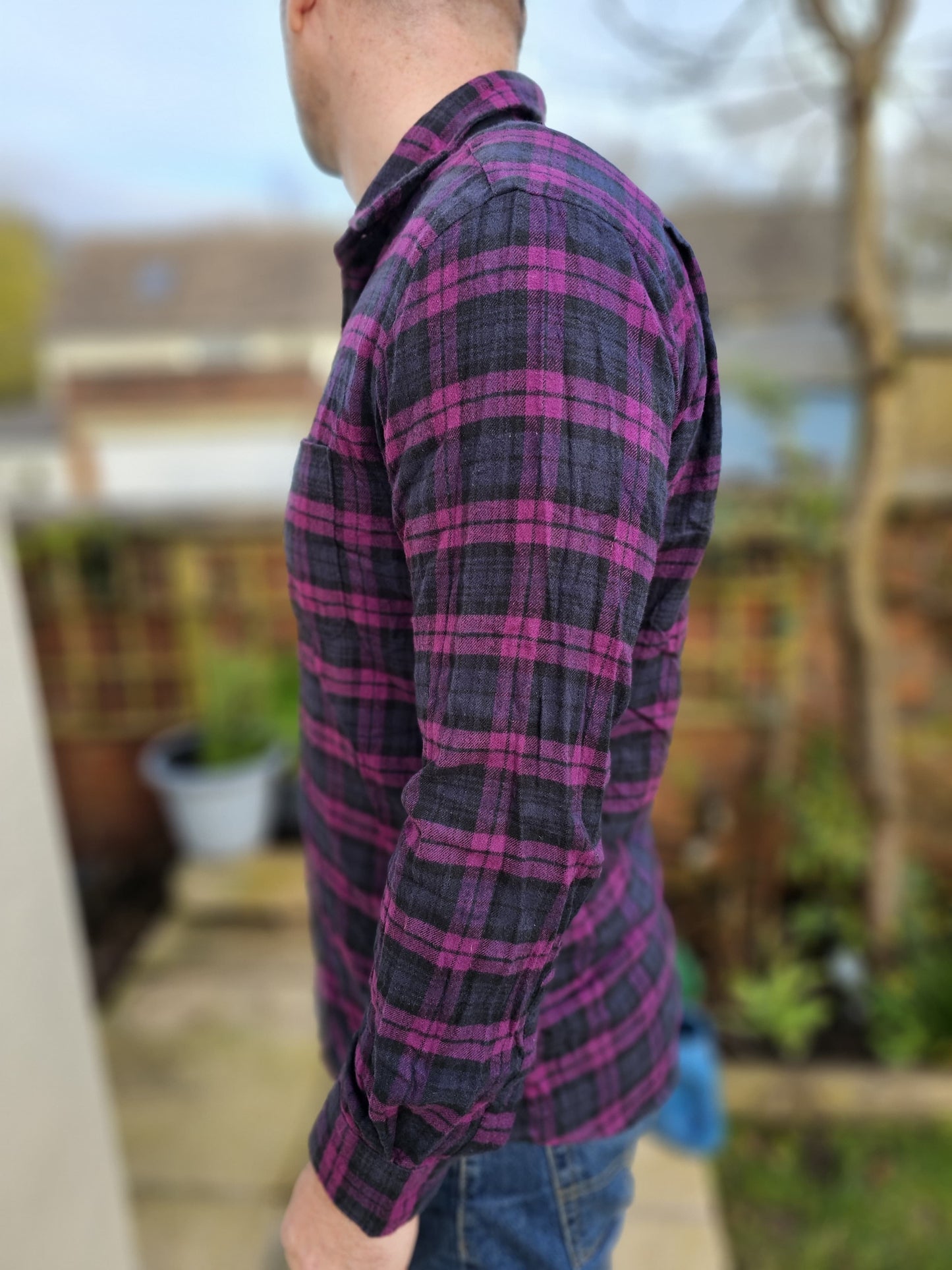 Mens Uniqlo Purple Checked Long Sleeve Button Up Shirt - L/Large
