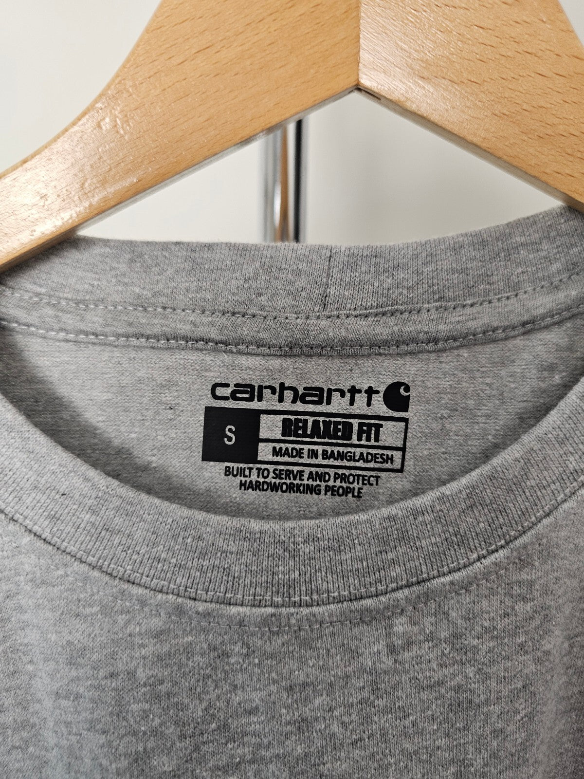 Carharrt Men's Short Sleeve Graphic Spellout Tee/T-Shirt/Top - S/Small - Grey