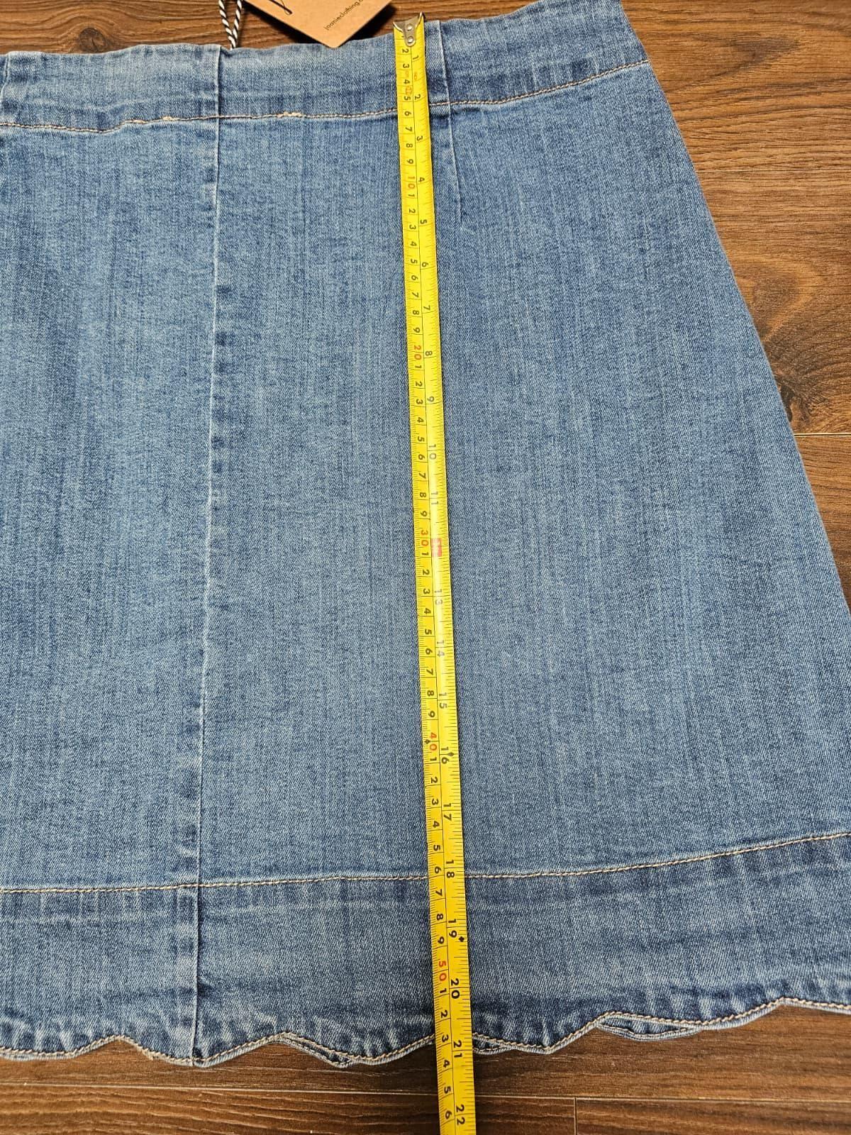 Joanie Women's Denim A Line Button Through Pocket Skirt - 18 / W36 - Blue