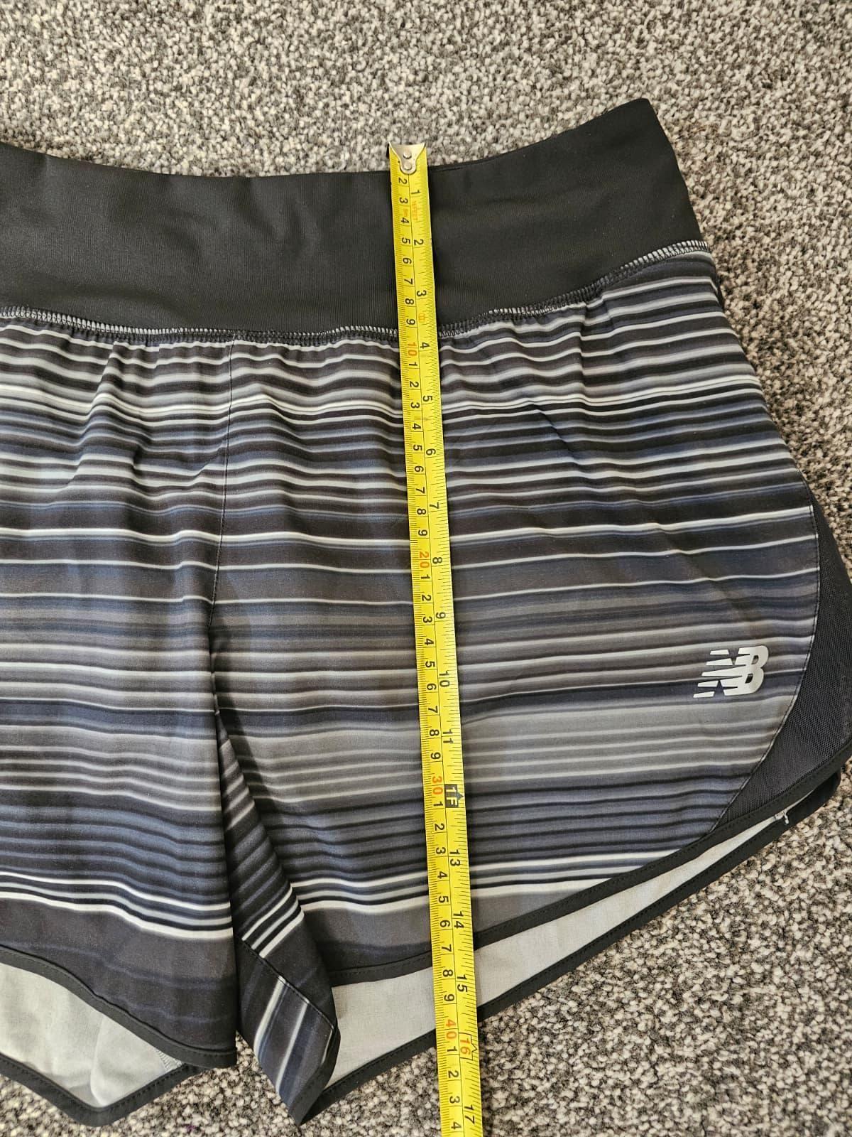 New Balance Dry Women's Activewear Running/Trail Running Shorts - L/Large 16-18