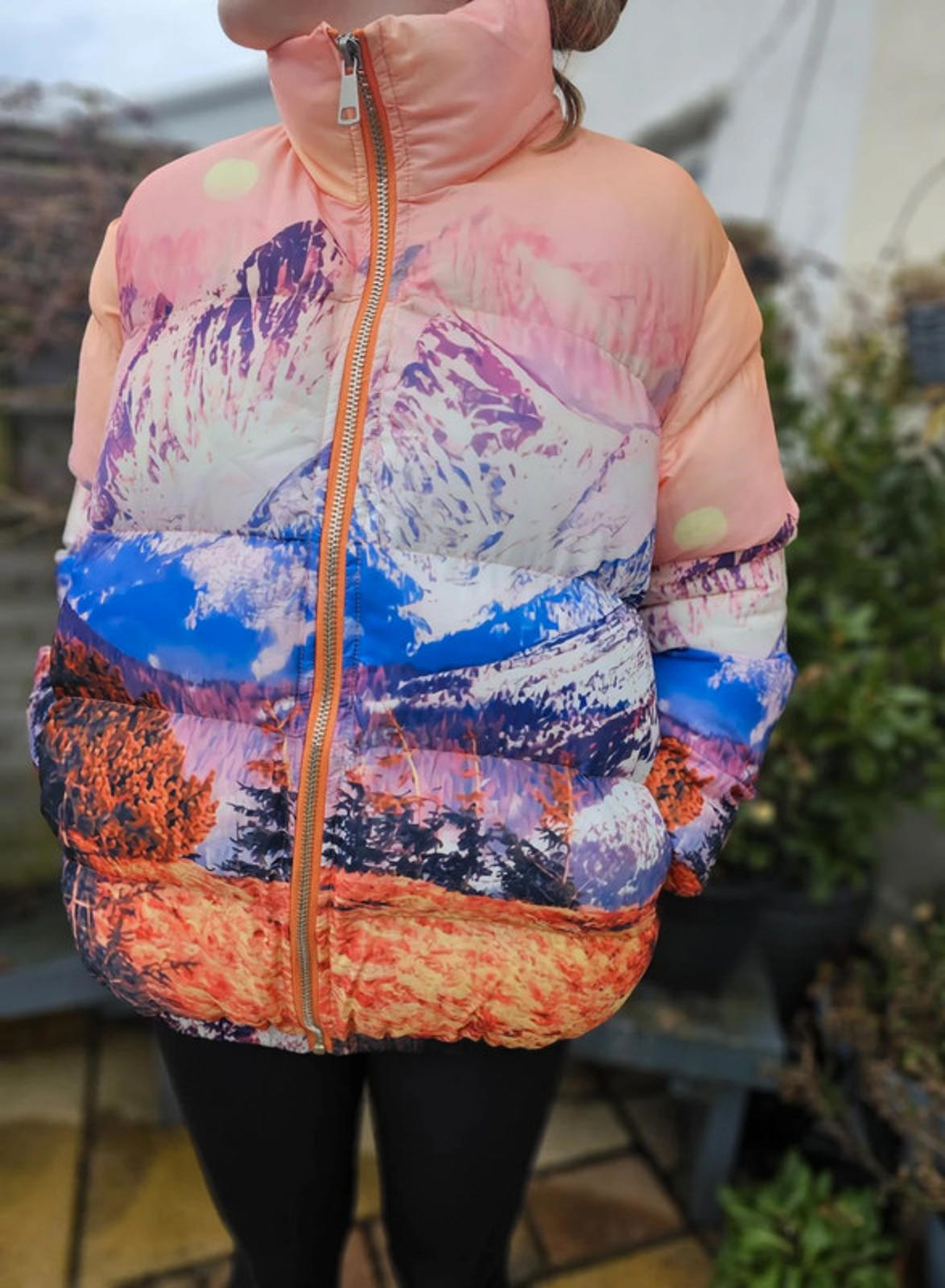 Women's Nasty Gal Mountain Print Puffer Jacket Coat - 8/10 Winter Warm Statement