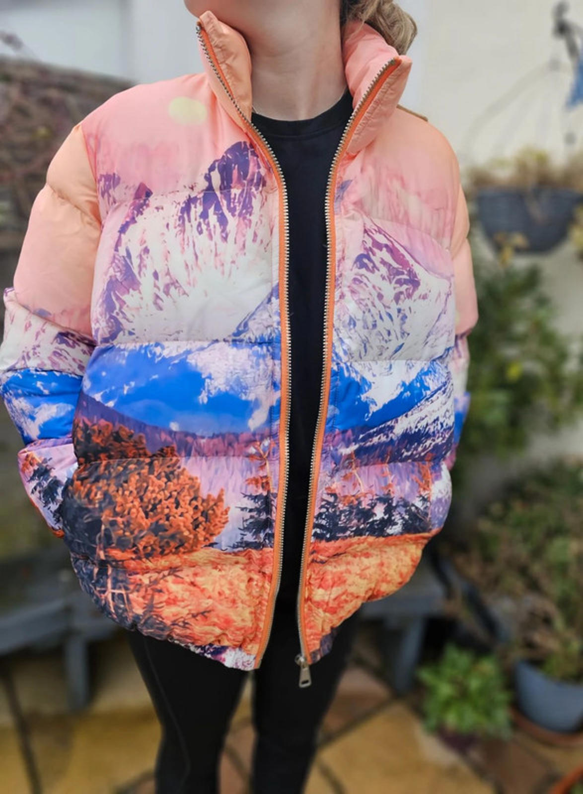 Women's Nasty Gal Mountain Print Puffer Jacket Coat - 8/10 Winter Warm Statement