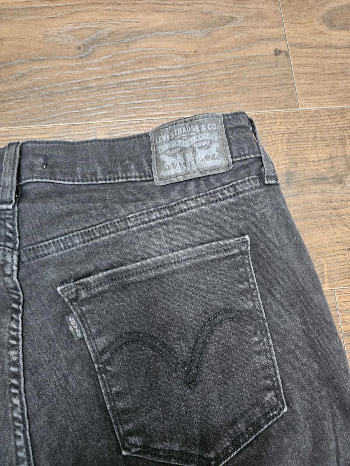 Levi's Womens Black Jeans Classic Straight fit W30/28L Denim Trousers Bottoms