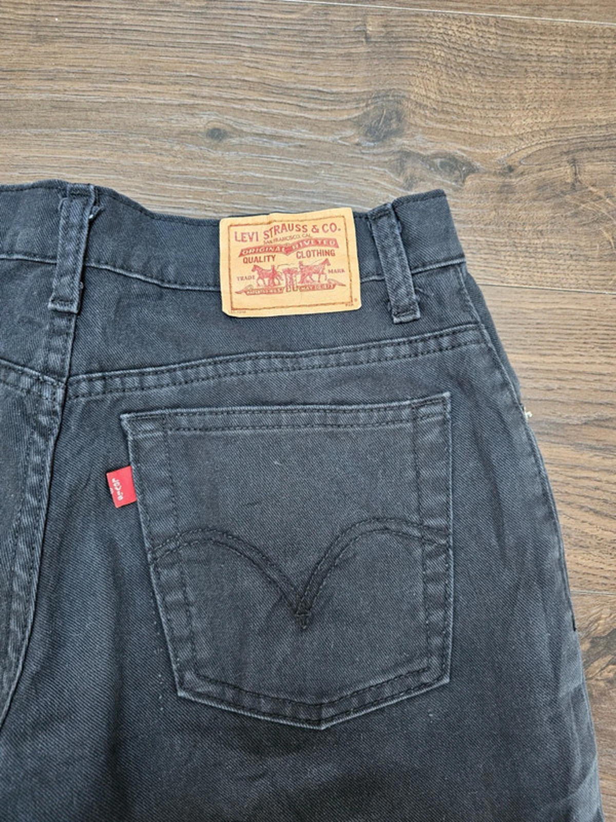 Levi's Womens Black Jeans Relaxed Boot Cut 550 Fit 12S W32/29L Denim