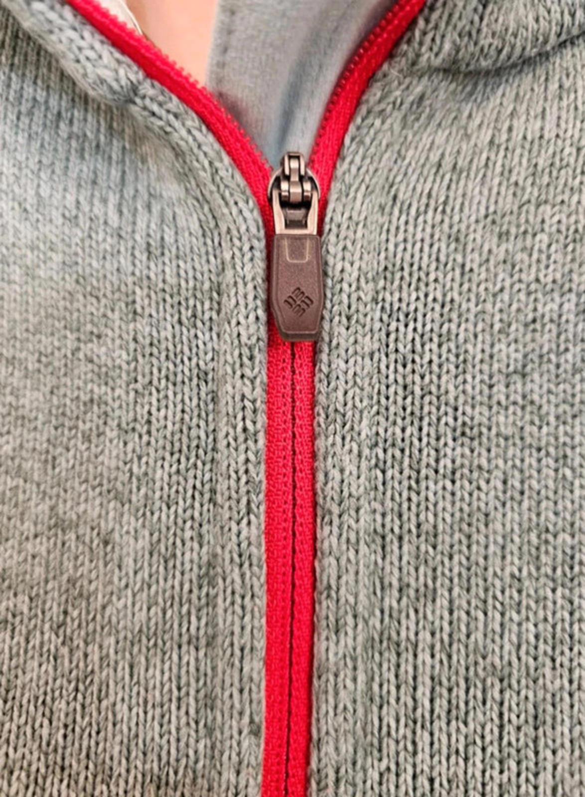 Columbia Full Zip Sage/Red Full Zip Knitted Style Fleece Jacket - M/Medium