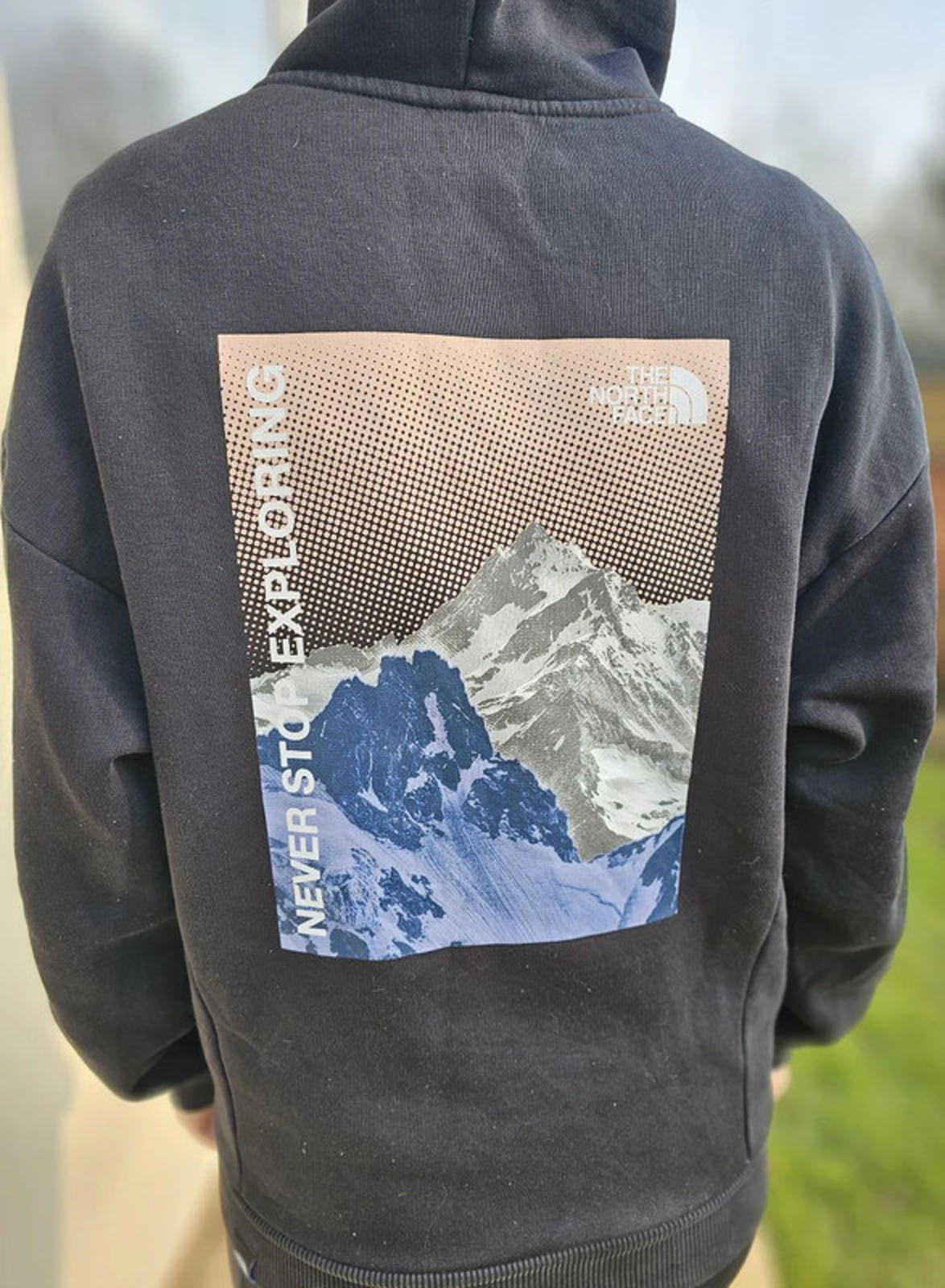 The North Face Womens Black Mountain Printed Hoodie - M/Medium