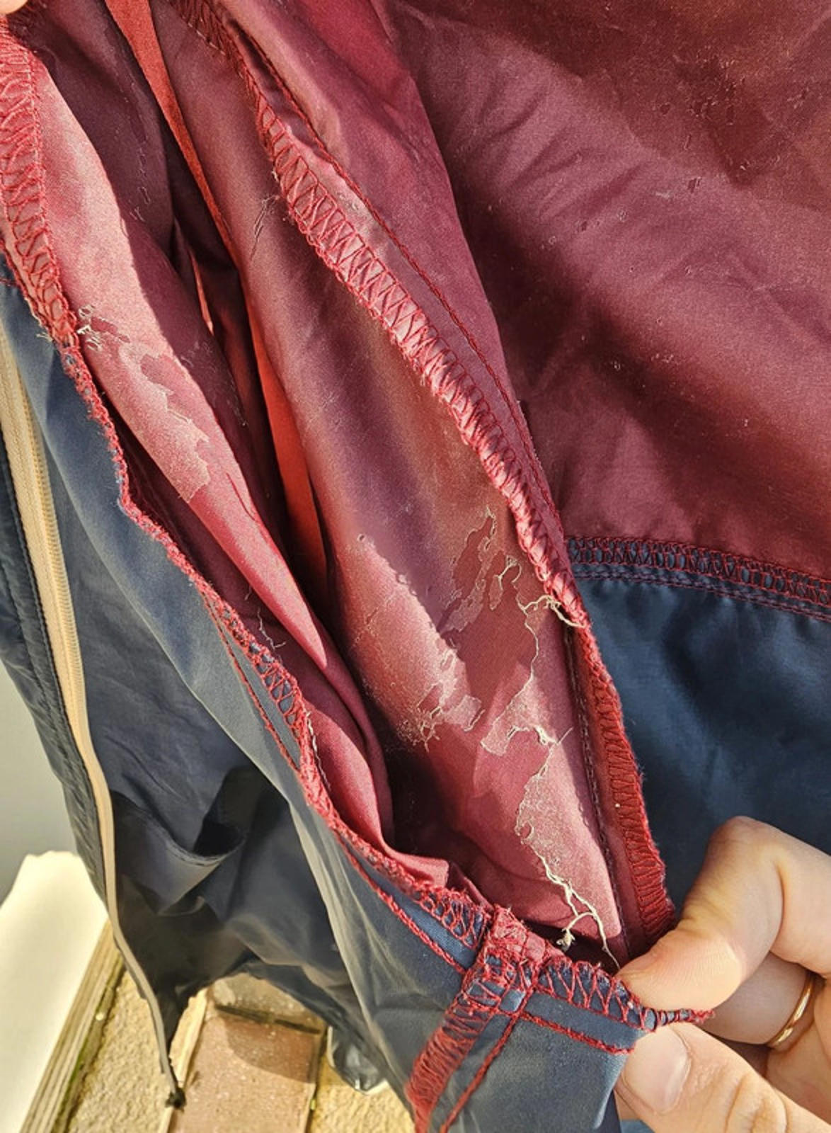 Awesome Obey Burgundy Windbreaker Rain Coat - L/Large Unisex Casual Layer