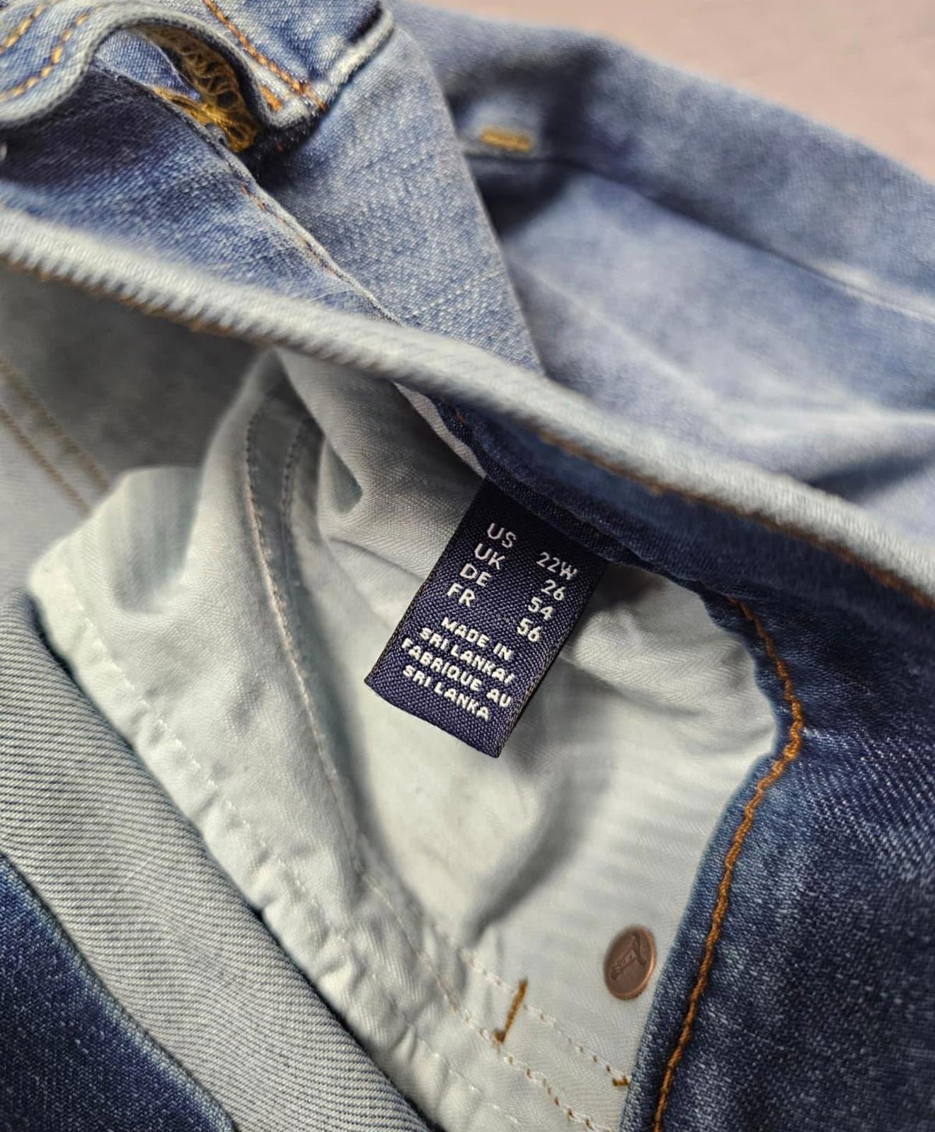 Lands End Women's Blue Denim Jeans Stretchy Waist - UK 26 - W40/29**
