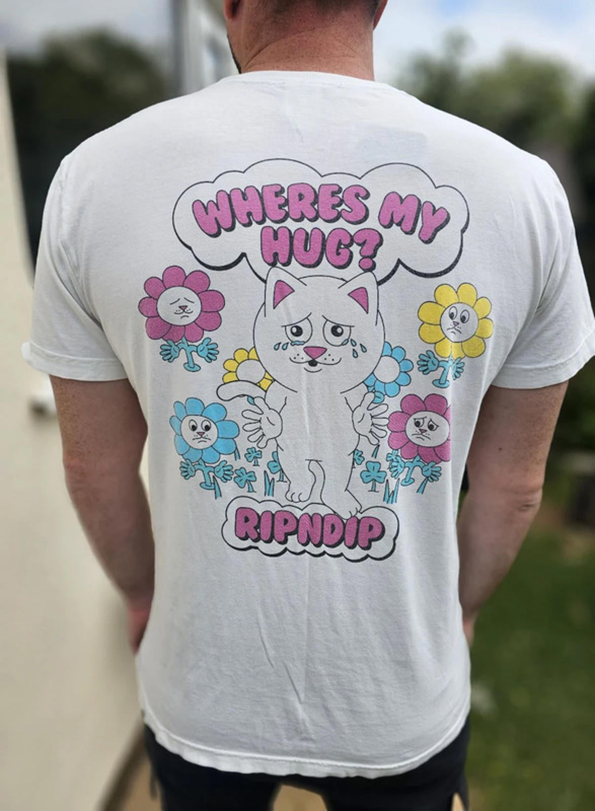 Ripndip Unisex Short Sleeve Nermal 'Where's my hug' Print T-Shirt - L/Large**