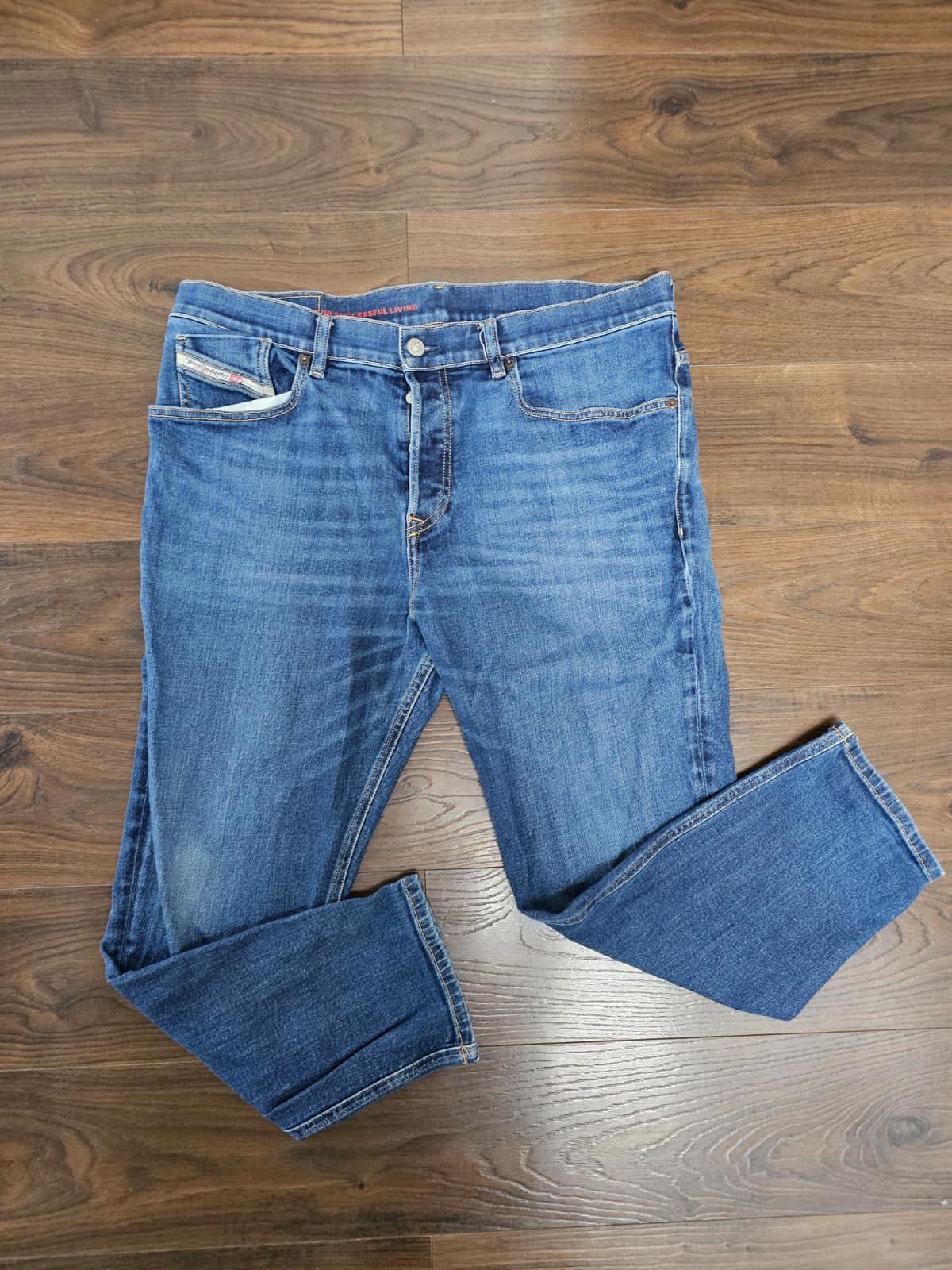 Diesel Mens Button Fly Blue Jeans Regular Taper Fit W36/26L Denim