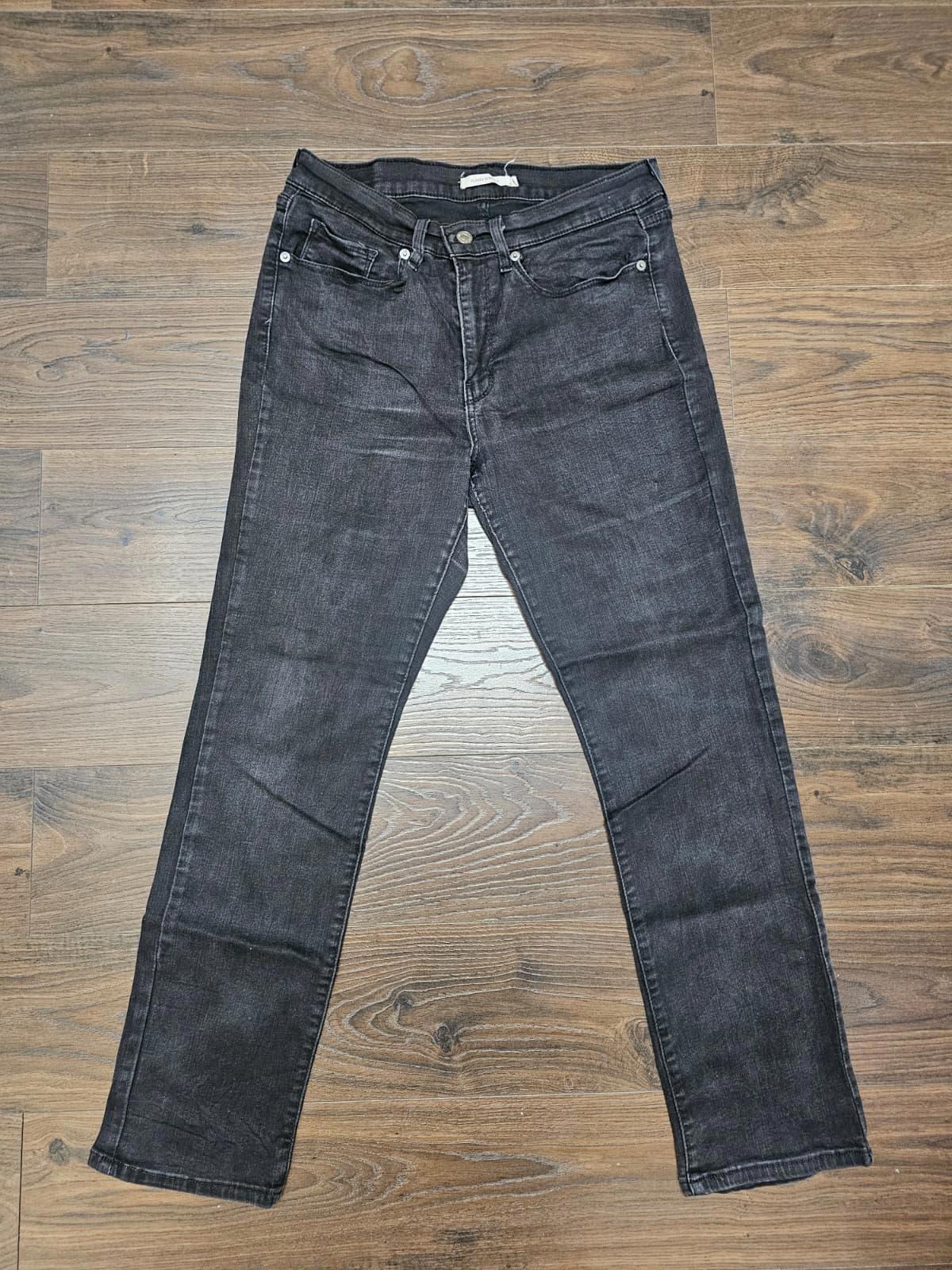 Levi's Womens Black Jeans Classic Straight fit W30/28L Denim Trousers Bottoms