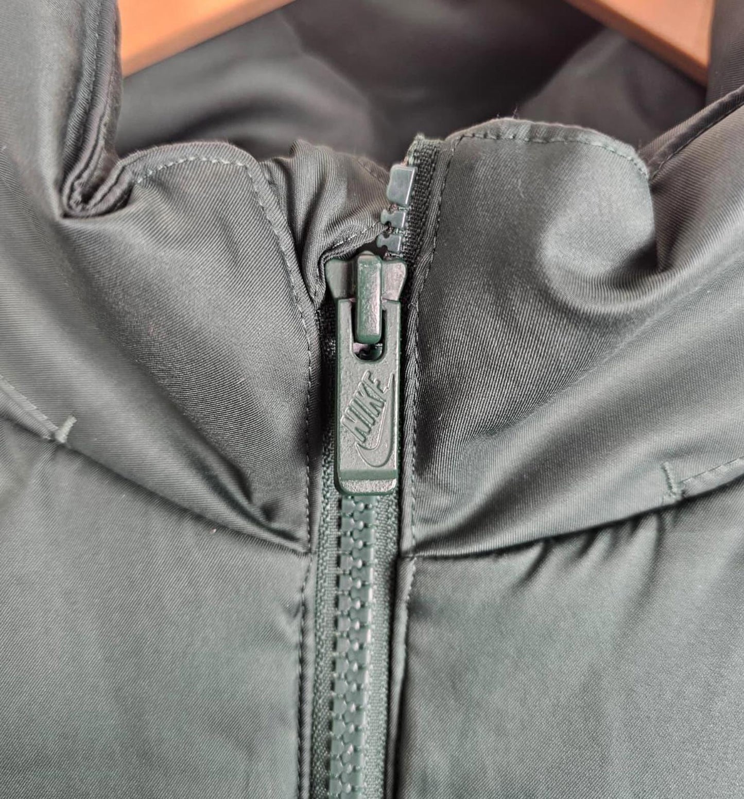 Nike SB IShod Storm Fit Full Zip Hooded Padded/Puffer Jacket  - M/Medium