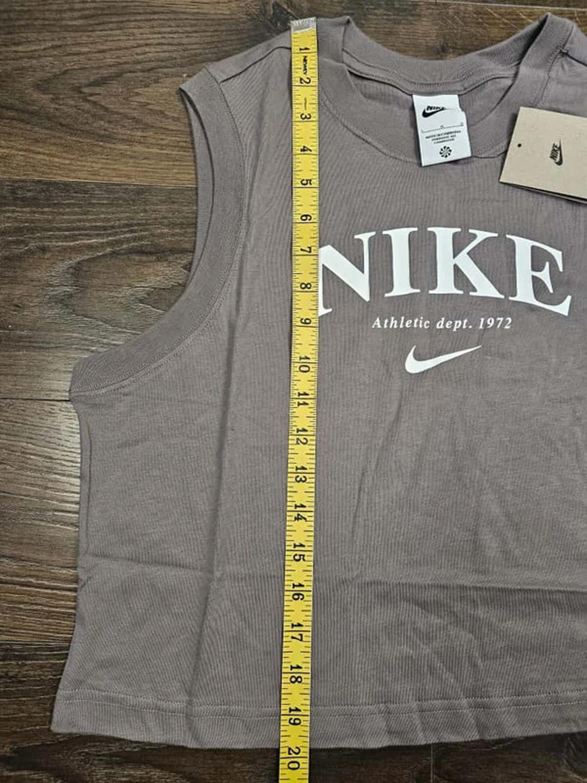 Nike Pro Training Womens Dri-Fit Activewear/Gym Bundle - Vest Shorts - L/large