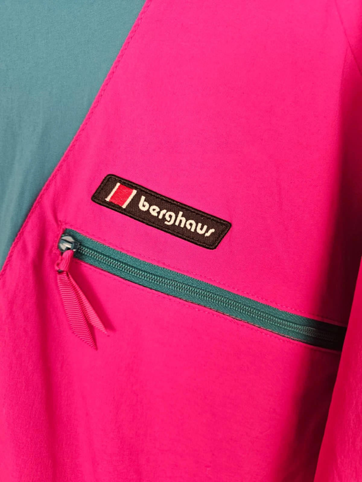 Berghaus Unisex Wind Shirt 90 1/2 Zip Hooded Jacket - M/Medium
