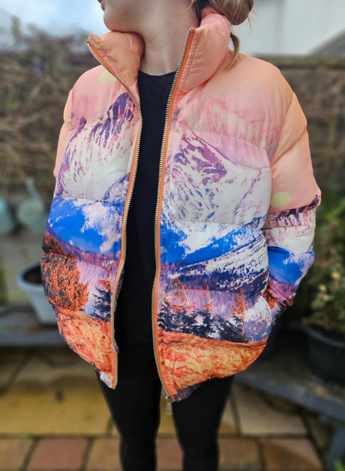 Women's Nasty Gal Mountain Print Puffer Jacket Coat - 8/10 Winter Warm Statement
