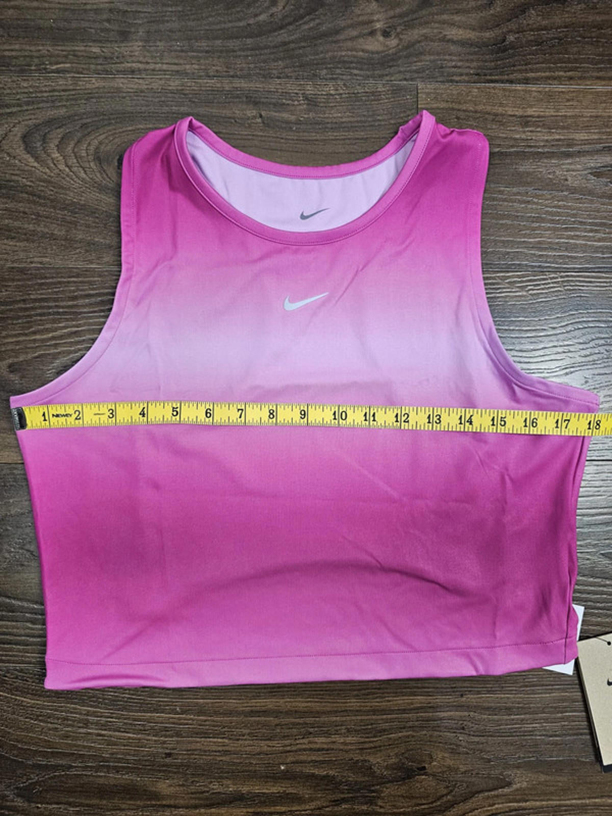 Nike Pro Training Womens Dri-Fit Activewear/Gym Bundle - Vest Top Booty Shorts