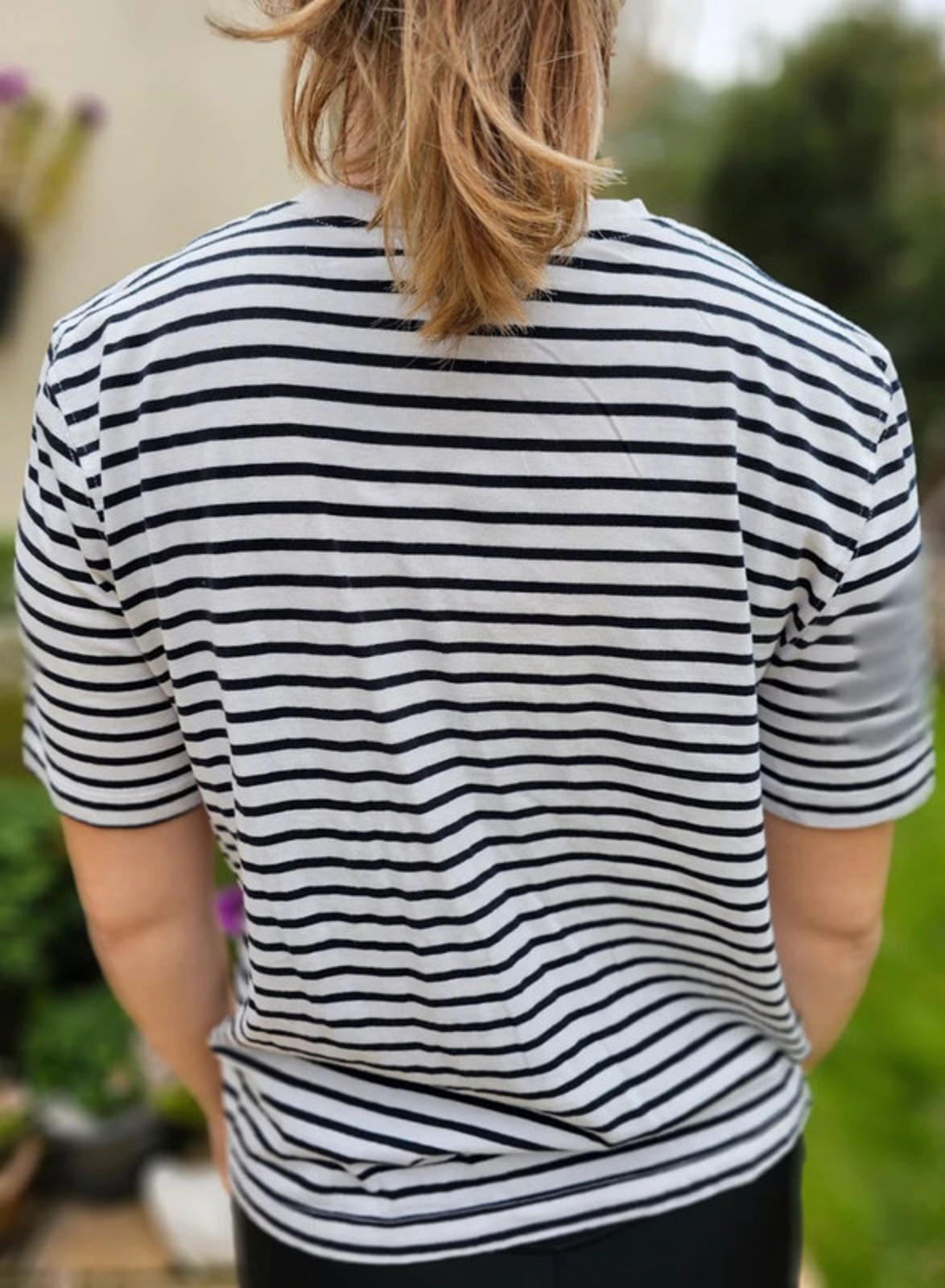 Zara Black And White Striped Short Sleeve T-Shirt/Top/Tee - M/Medium