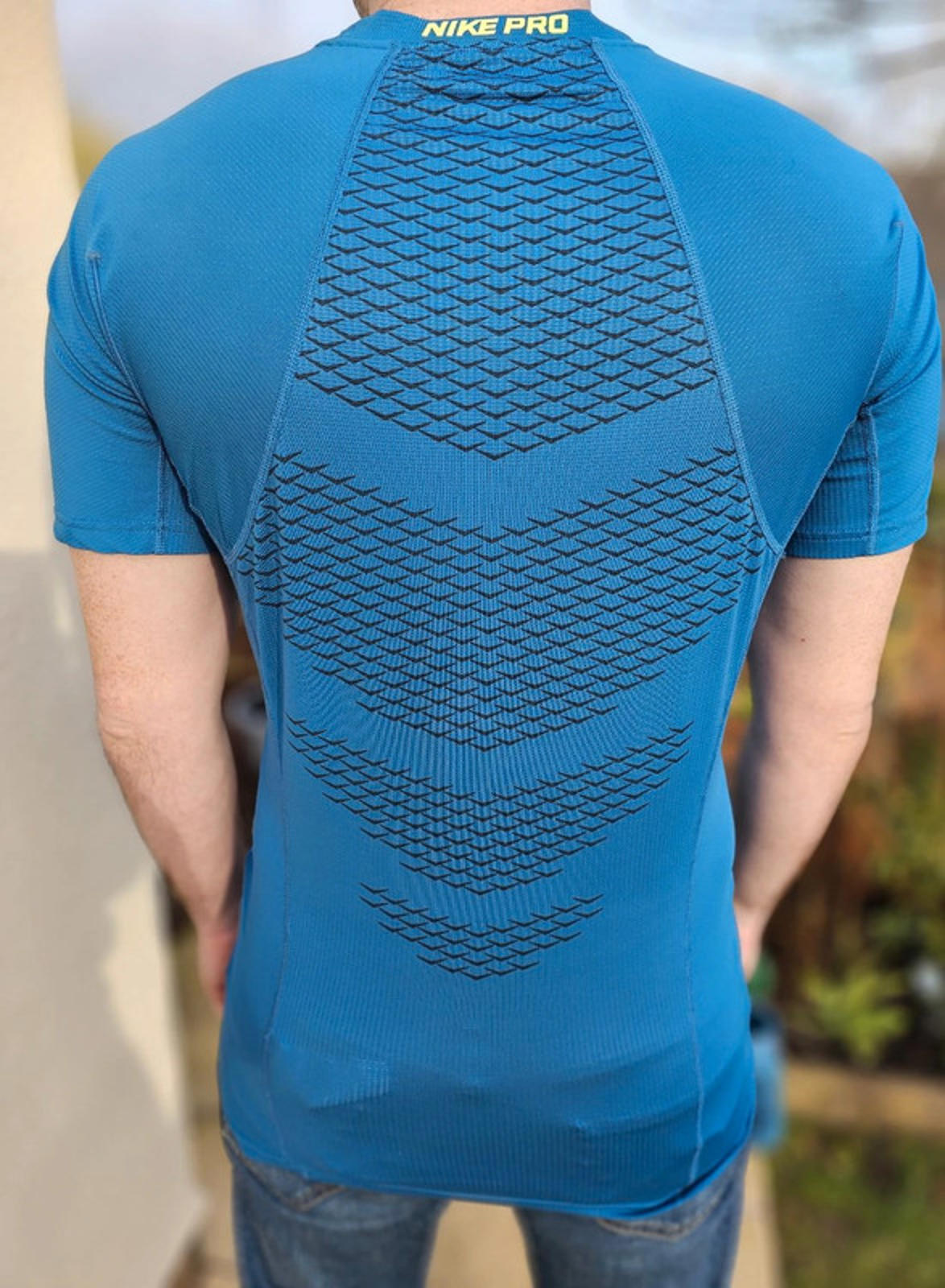 Nike Pro Hyper Cool Blue Activewear T-Shirt Tee Top - M/Medium