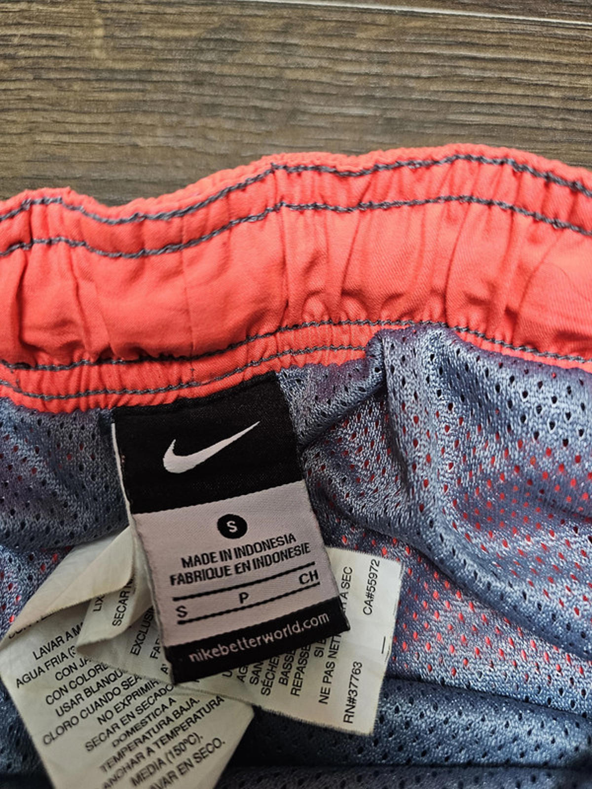 Nike Activewear/Casual/Swim Grey Shorts - S/Small Gym Holiday Workout Festival