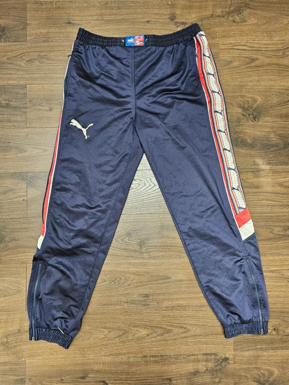 Vintage Atletico Madrid Puma Tracksuit Bottoms/Joggers/Trackies - L/Large 90s