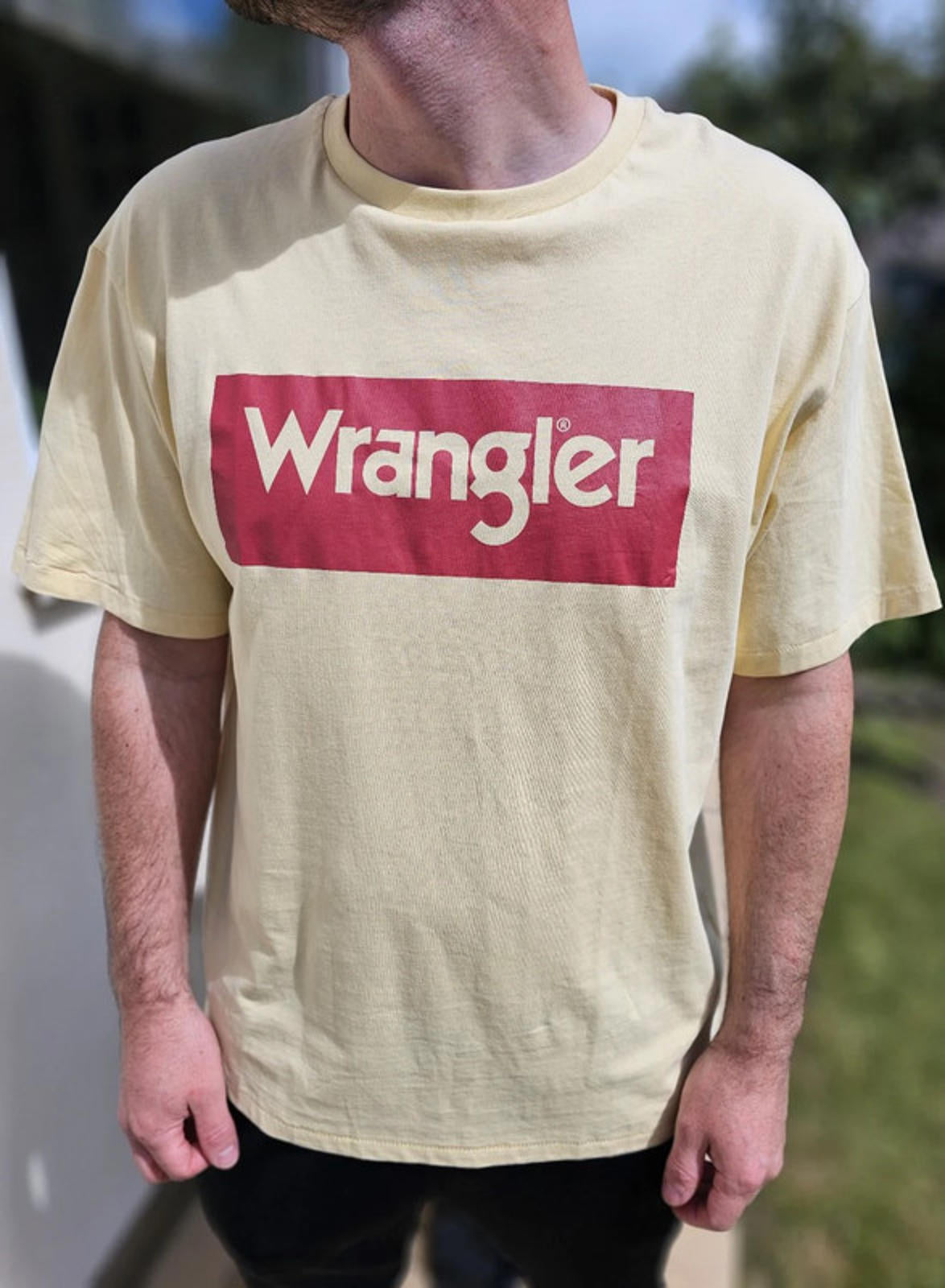 Brand New Wrangler Big Spellout Print Yellow Short Sleeve T-Shirt - XXL/3XL