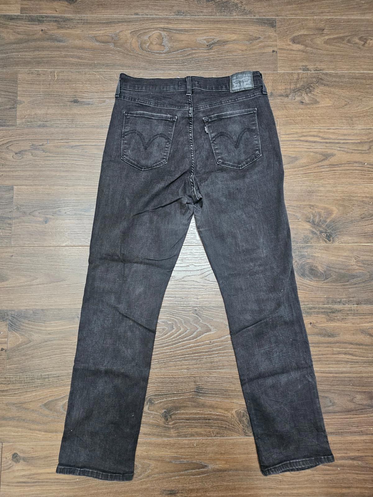 Levi's Womens Black Jeans Classic Straight fit W30/28L Denim Trousers Bottoms