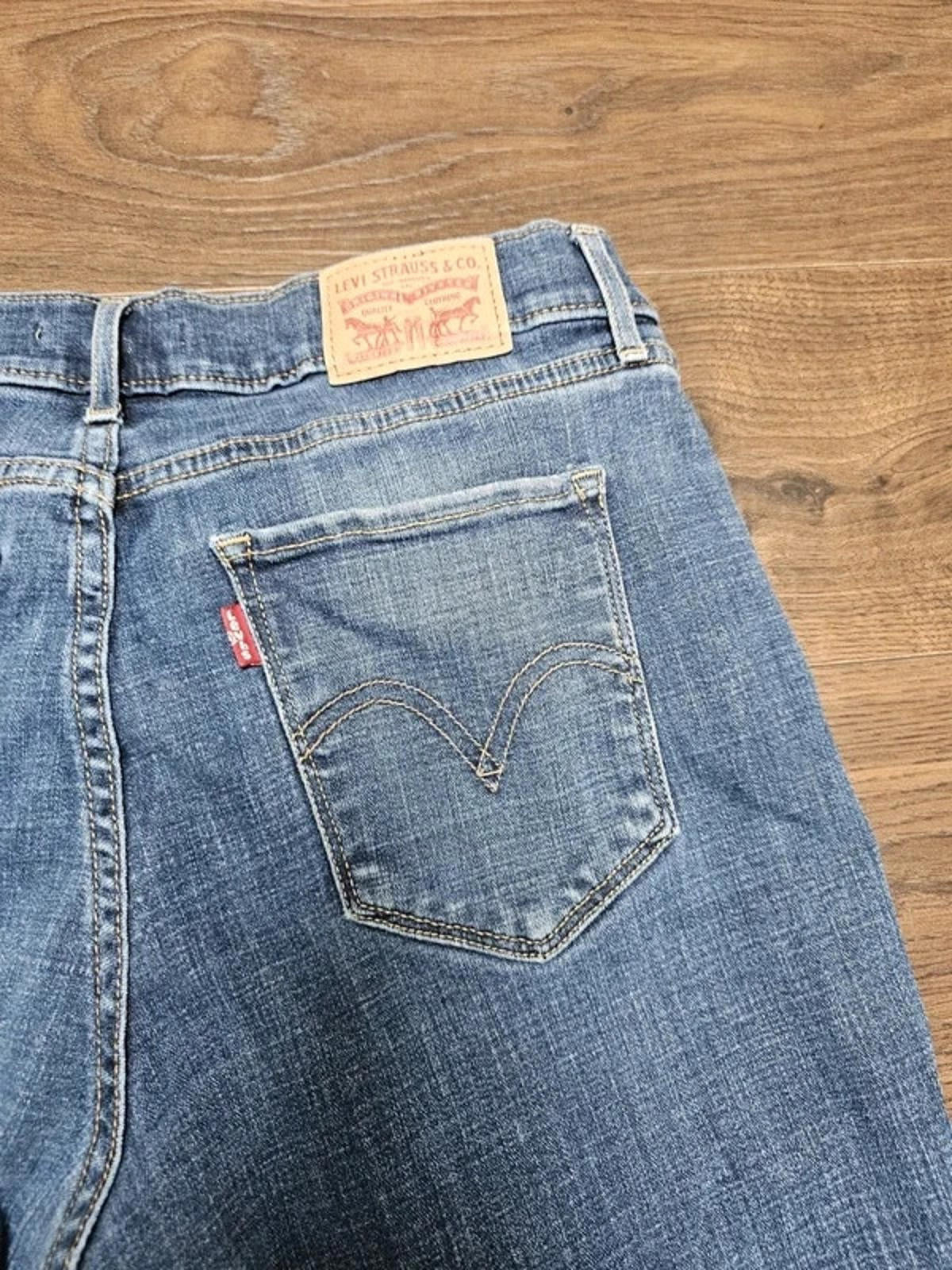 Levi's Womens Blue Jeans Classic Straight 6S W28/28L Denim Trousers Bottoms