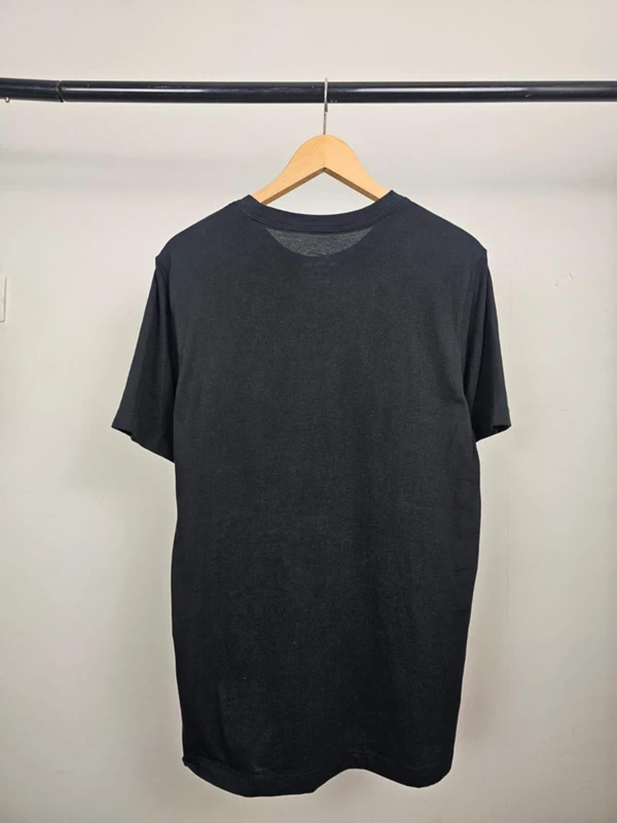 Nike Men's Dri-Fit Short Sleeve World Sports Research Print Top/T-Shirt - M/Medium