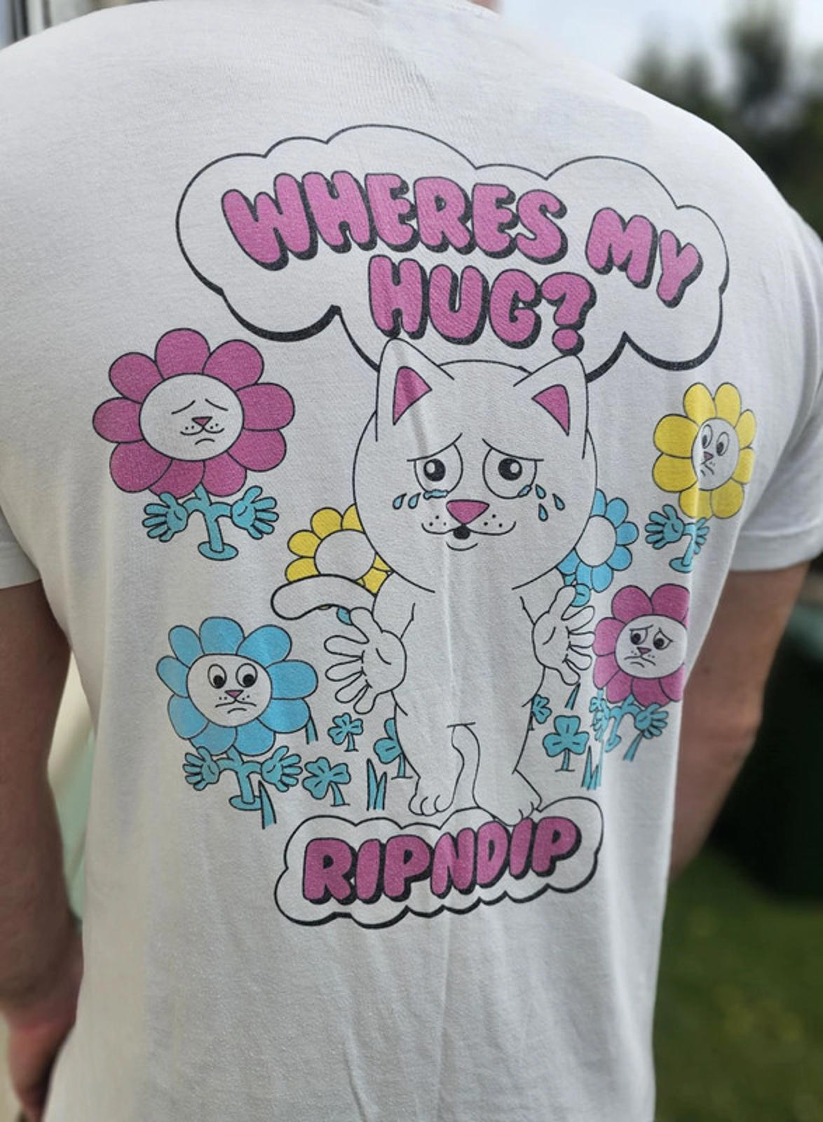Ripndip Unisex Short Sleeve Nermal 'Where's my hug' Print T-Shirt - L/Large**