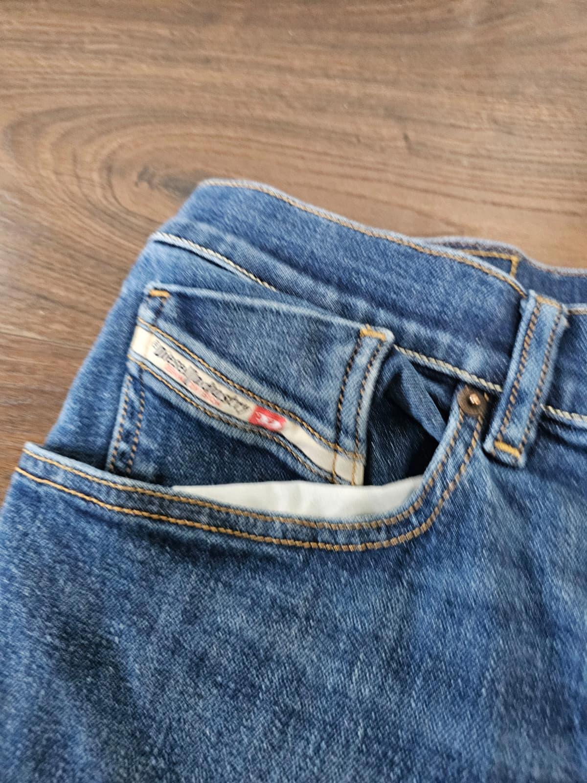Diesel Mens Button Fly Blue Jeans Regular Taper Fit W36/26L Denim