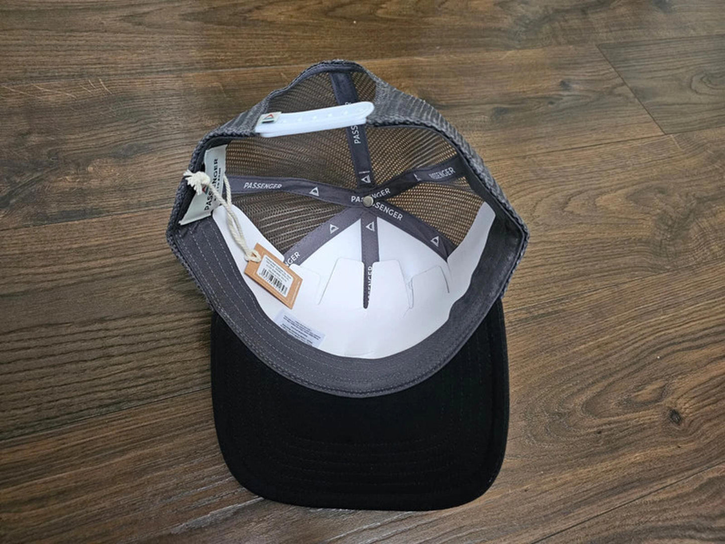 Passenger Trucker Style Mesh Panel Logo Casual/Adventure Cap/Hat - Unisex