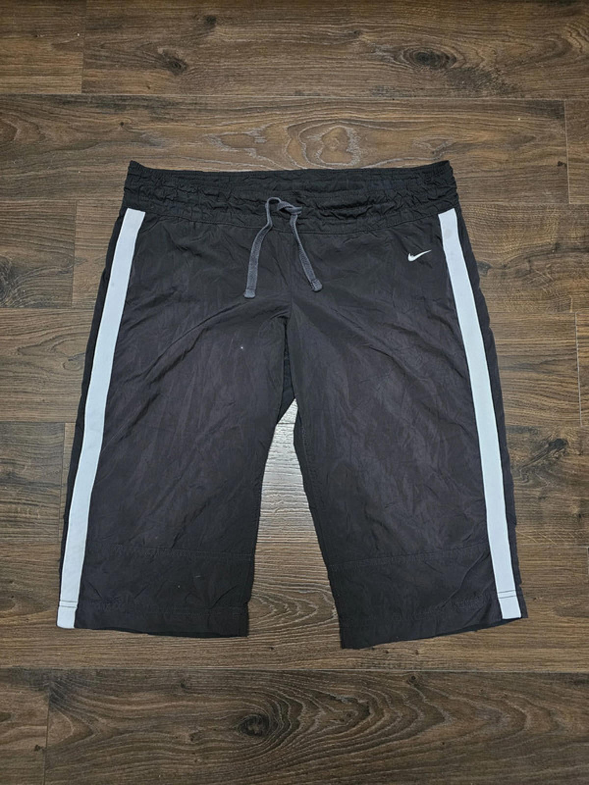 Nike Womens Athletic Department Activewear/Casual Black Long Shorts - M(8-10)