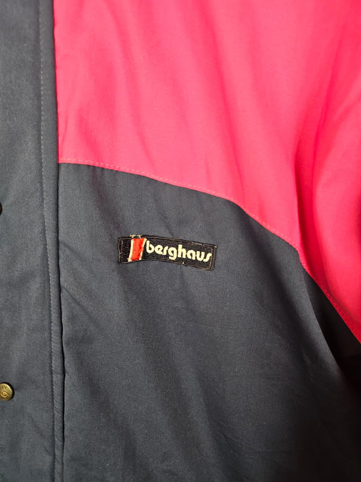 Berghaus Vintage 90's Womens Insulated Full Zip Coat/Jacket - 12 -  Pink/Navy